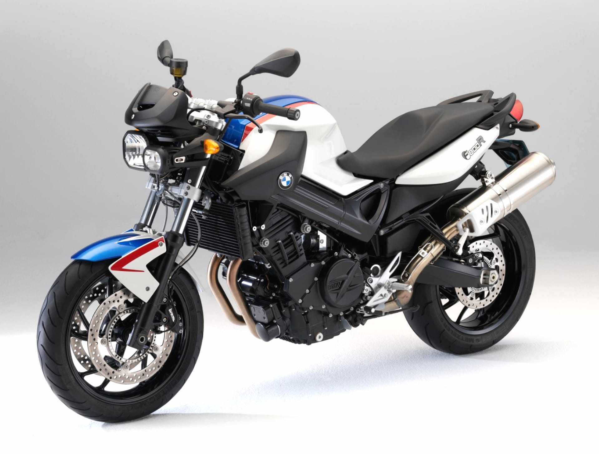 BMW F800R at 1600 x 1200 size wallpapers HD quality