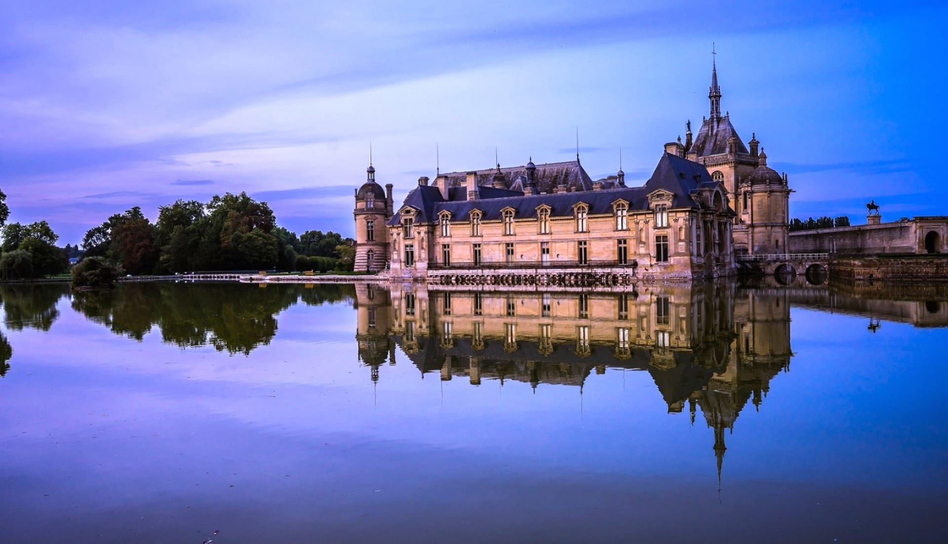 Chateau De Chantilly wallpapers HD quality