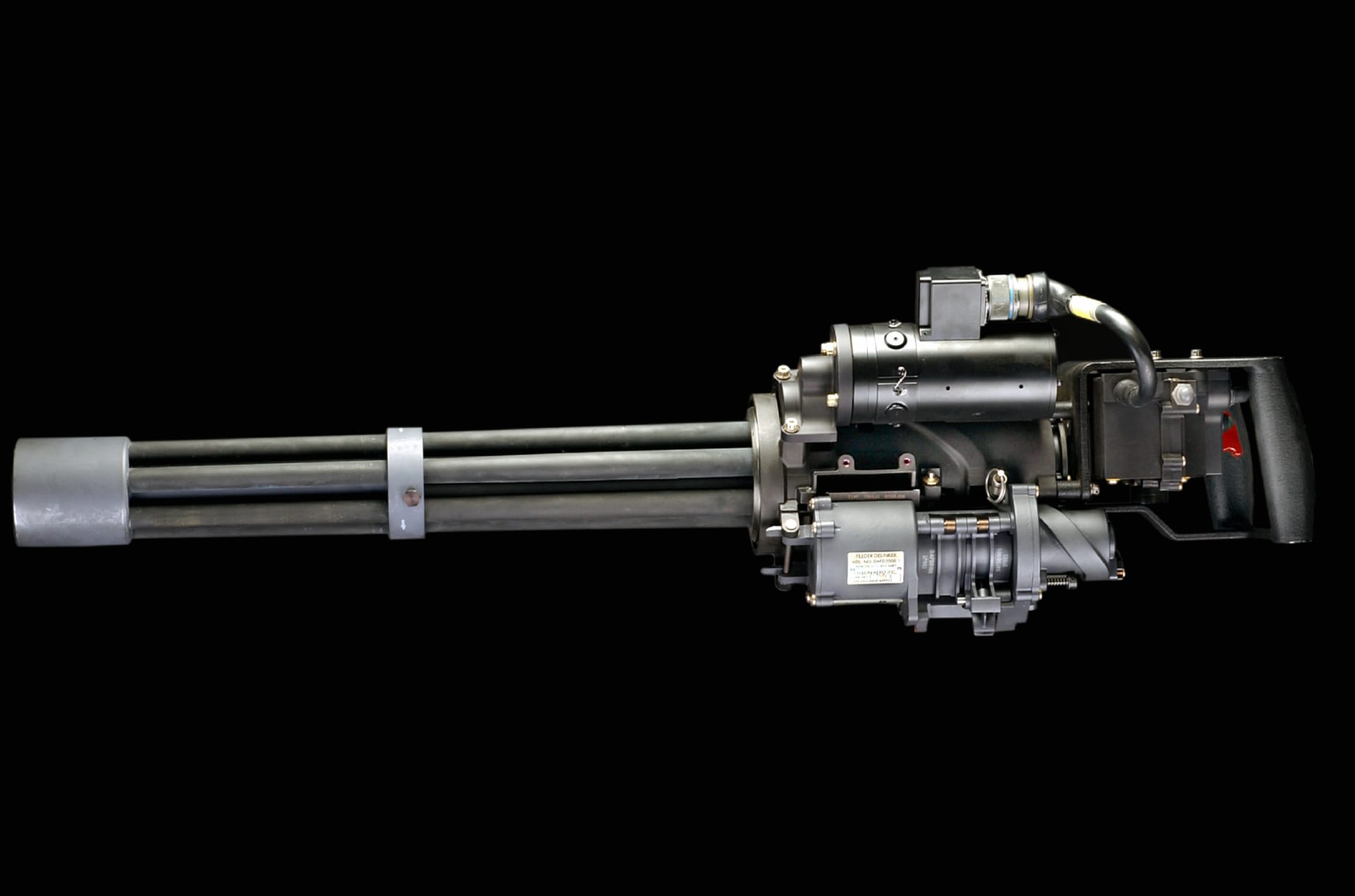 Dillon M134D Gatling Gun at 320 x 480 iPhone size wallpapers HD quality