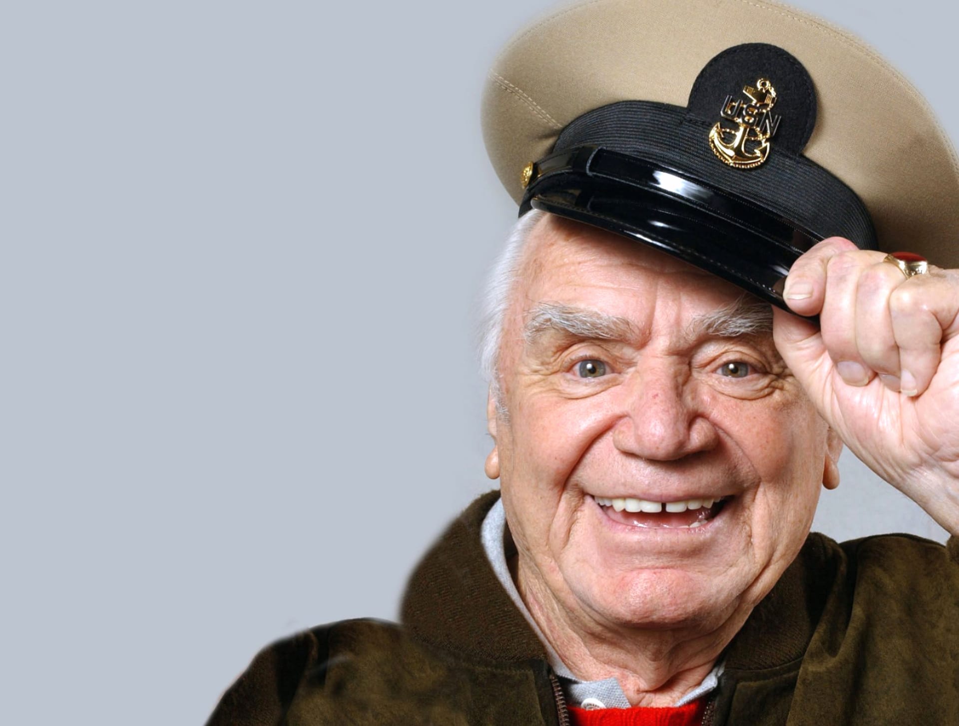 Ernest Borgnine at 640 x 960 iPhone 4 size wallpapers HD quality