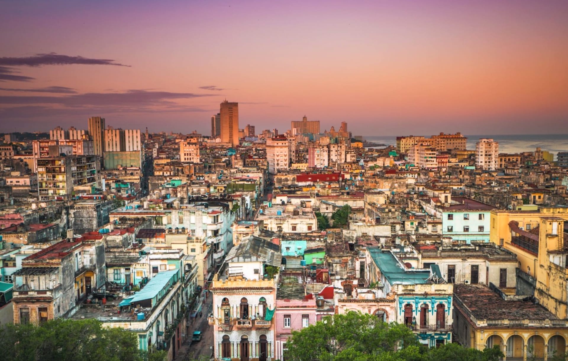Havana at 750 x 1334 iPhone 6 size wallpapers HD quality