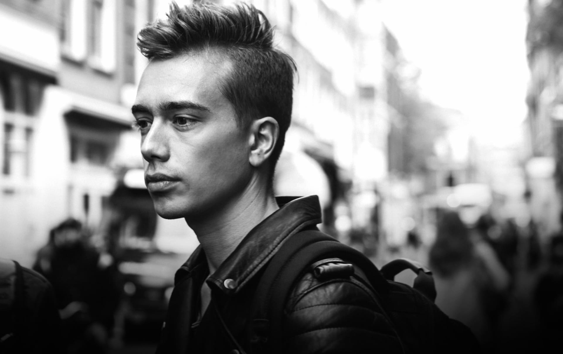 Headhunterz at 640 x 1136 iPhone 5 size wallpapers HD quality