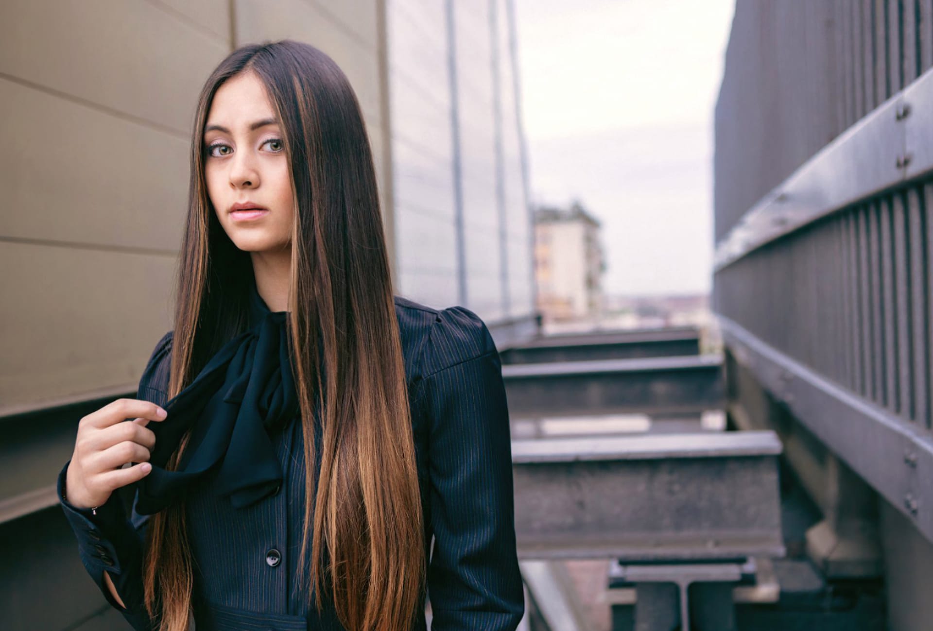 Jasmine Thompson at 750 x 1334 iPhone 6 size wallpapers HD quality