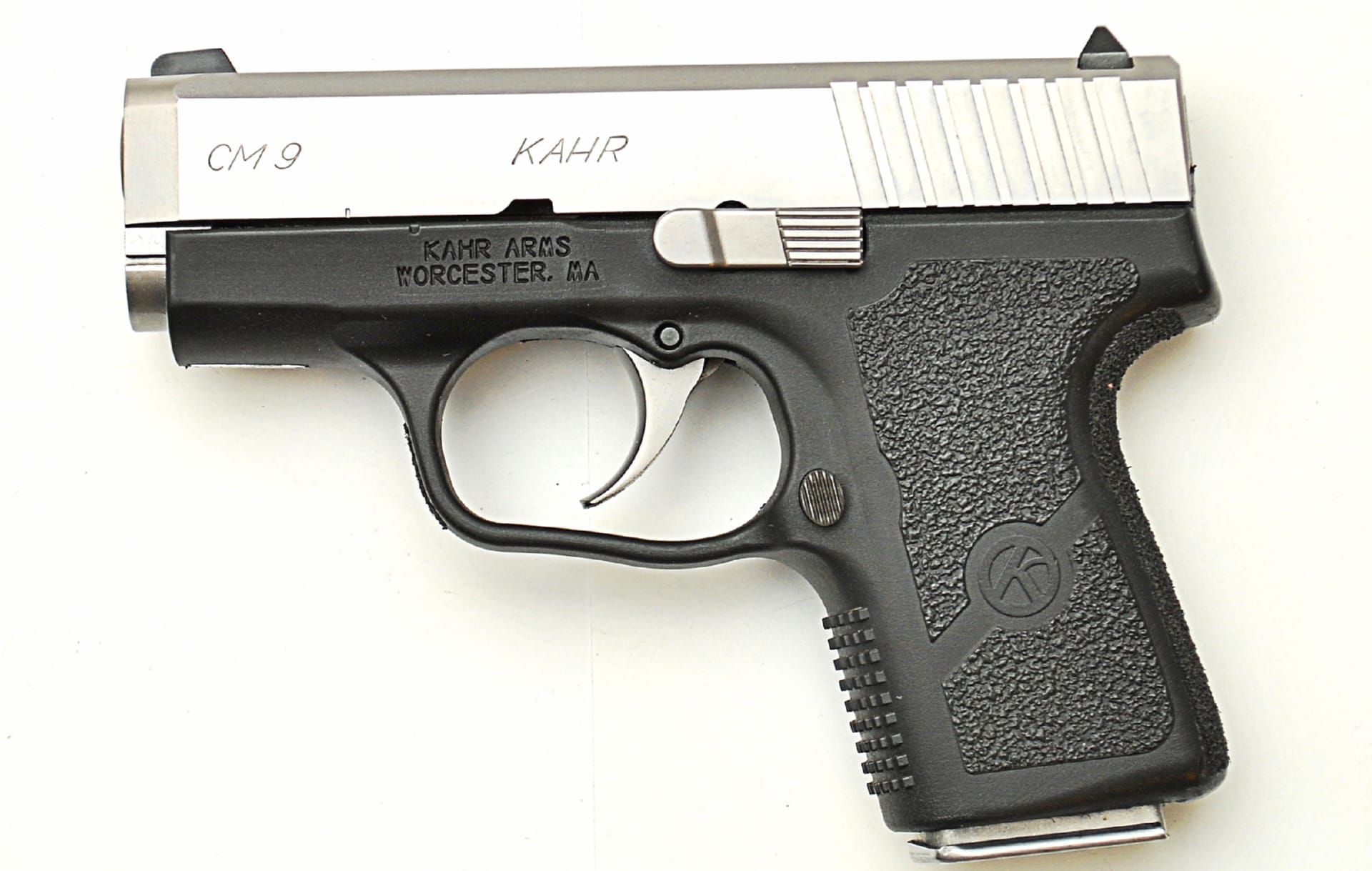 Kahr Cm9 Pistol at 1280 x 960 size wallpapers HD quality
