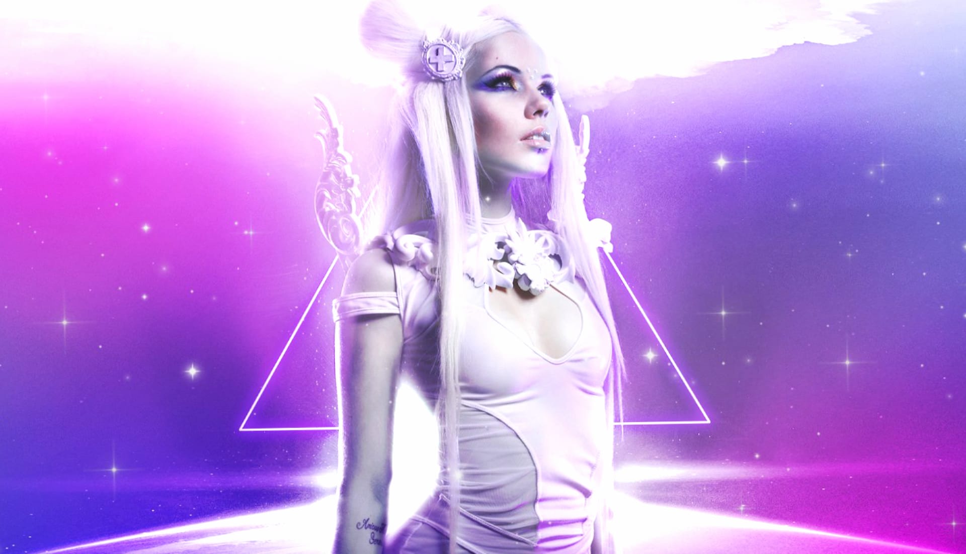 Kerli at 2048 x 2048 iPad size wallpapers HD quality