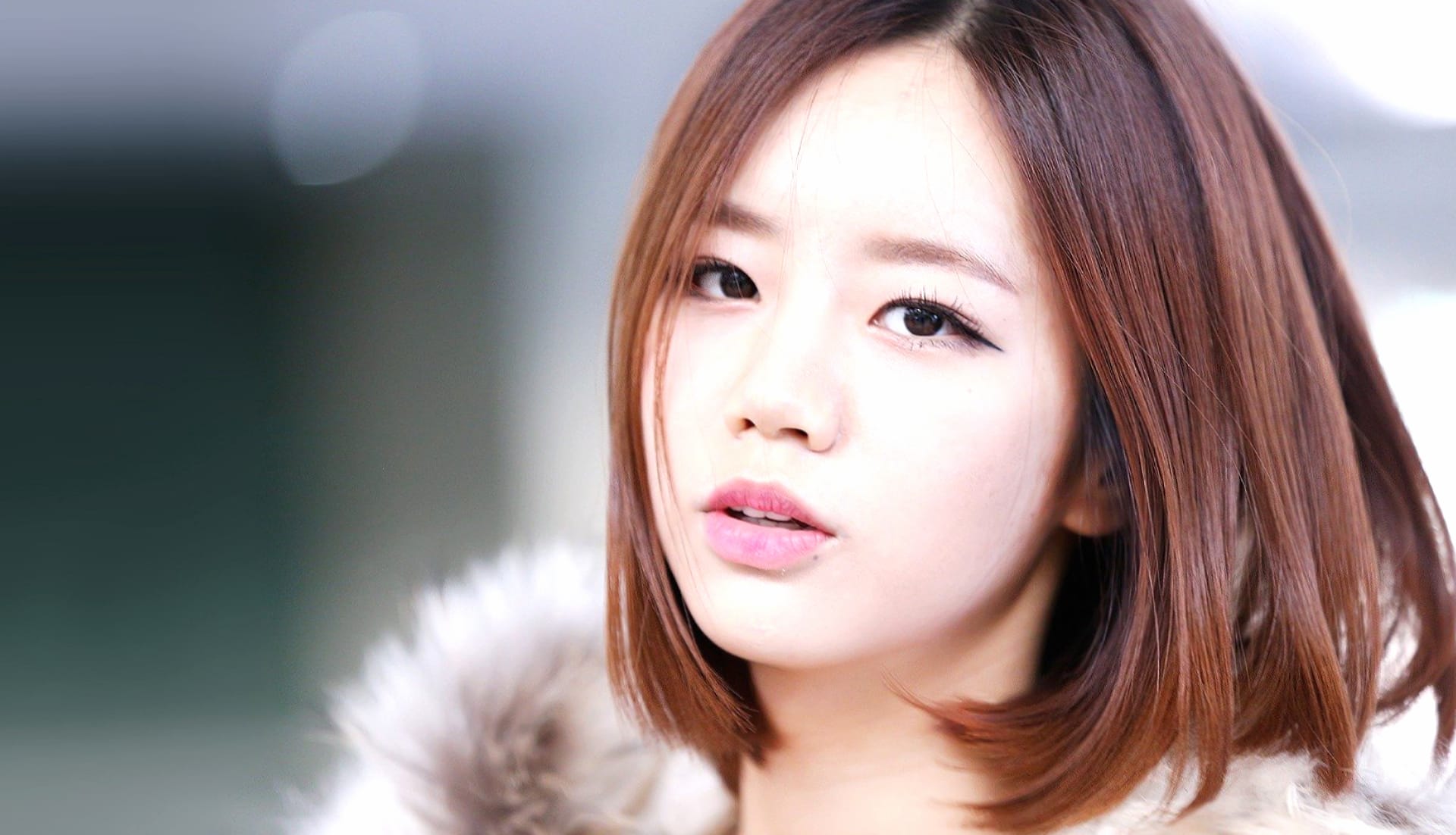 Lee Hyeri at 640 x 960 iPhone 4 size wallpapers HD quality