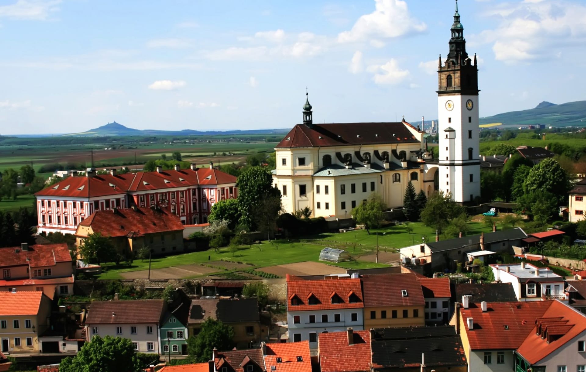 Litomerice at 1152 x 864 size wallpapers HD quality