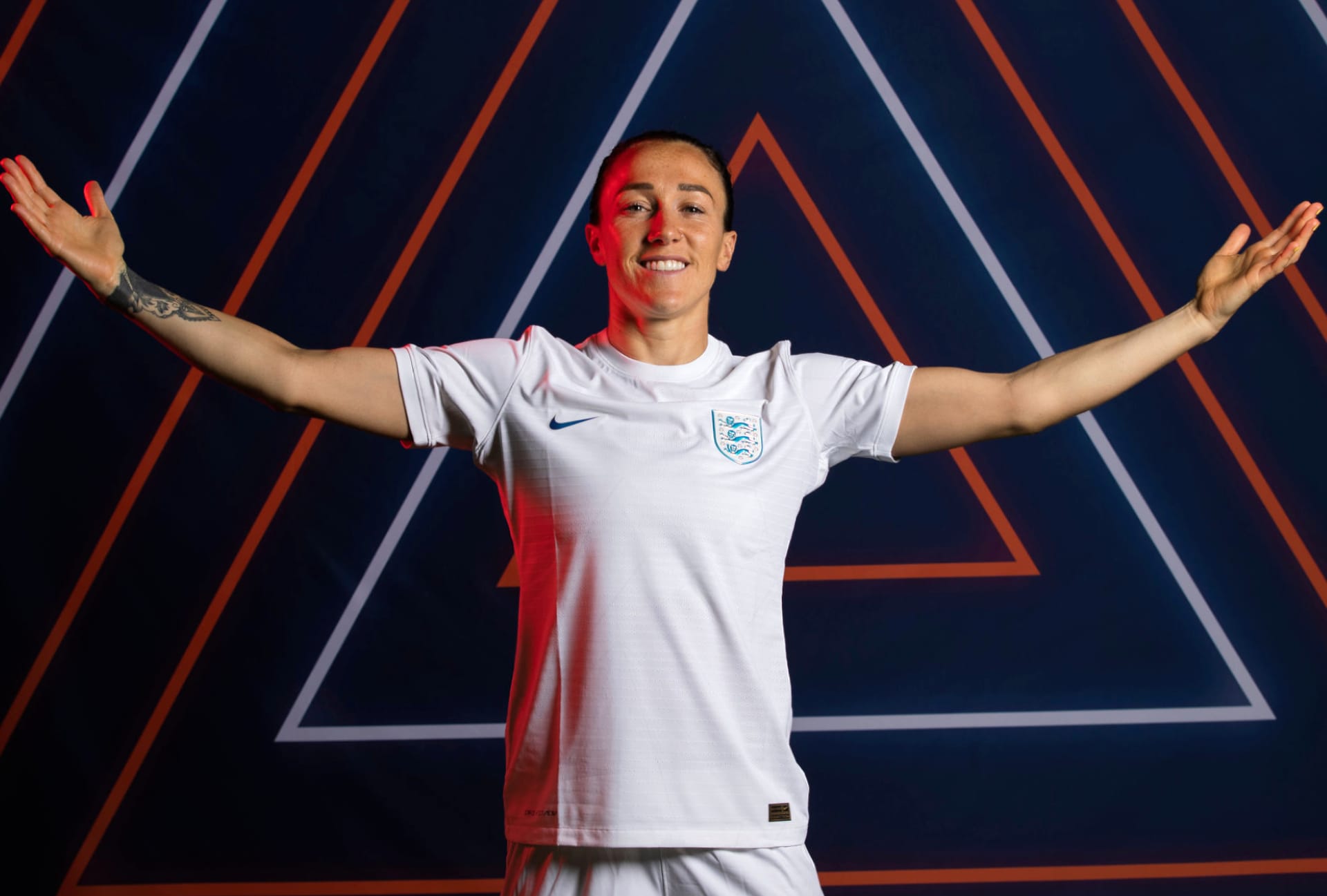 Lucy Bronze at 1280 x 960 size wallpapers HD quality