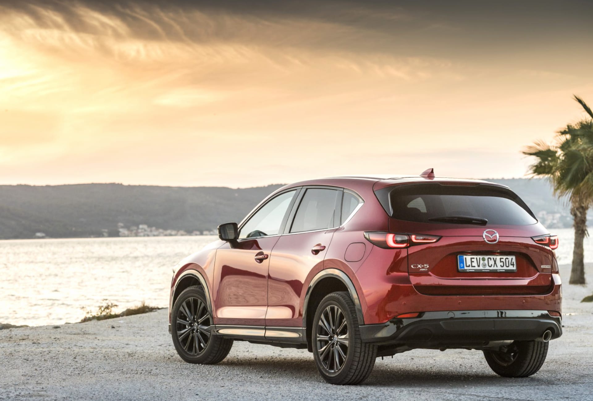 Mazda CX-5 Skyactiv-D at 750 x 1334 iPhone 6 size wallpapers HD quality