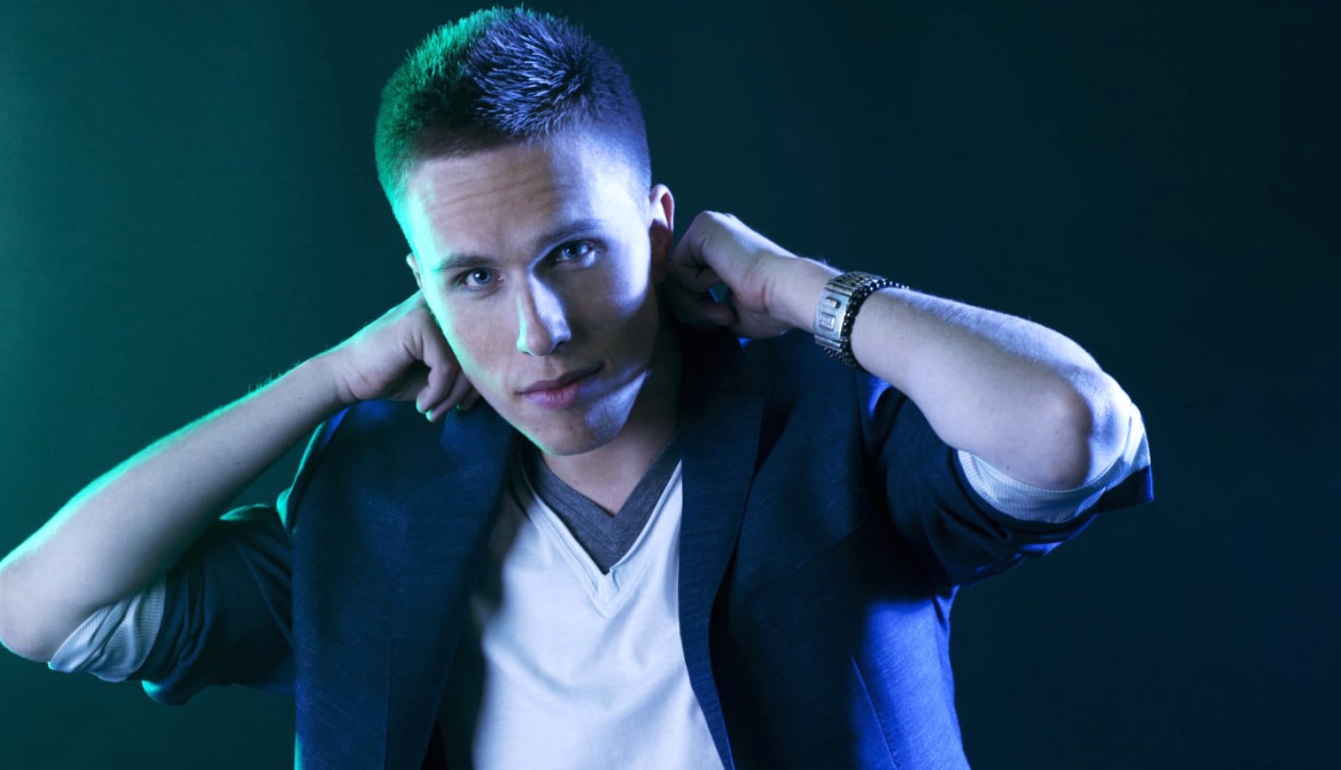 Nicky Romero at 2048 x 2048 iPad size wallpapers HD quality