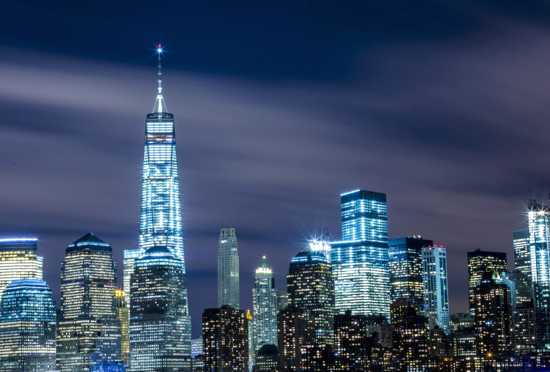 One World Trade Center at 750 x 1334 iPhone 6 size wallpapers HD quality