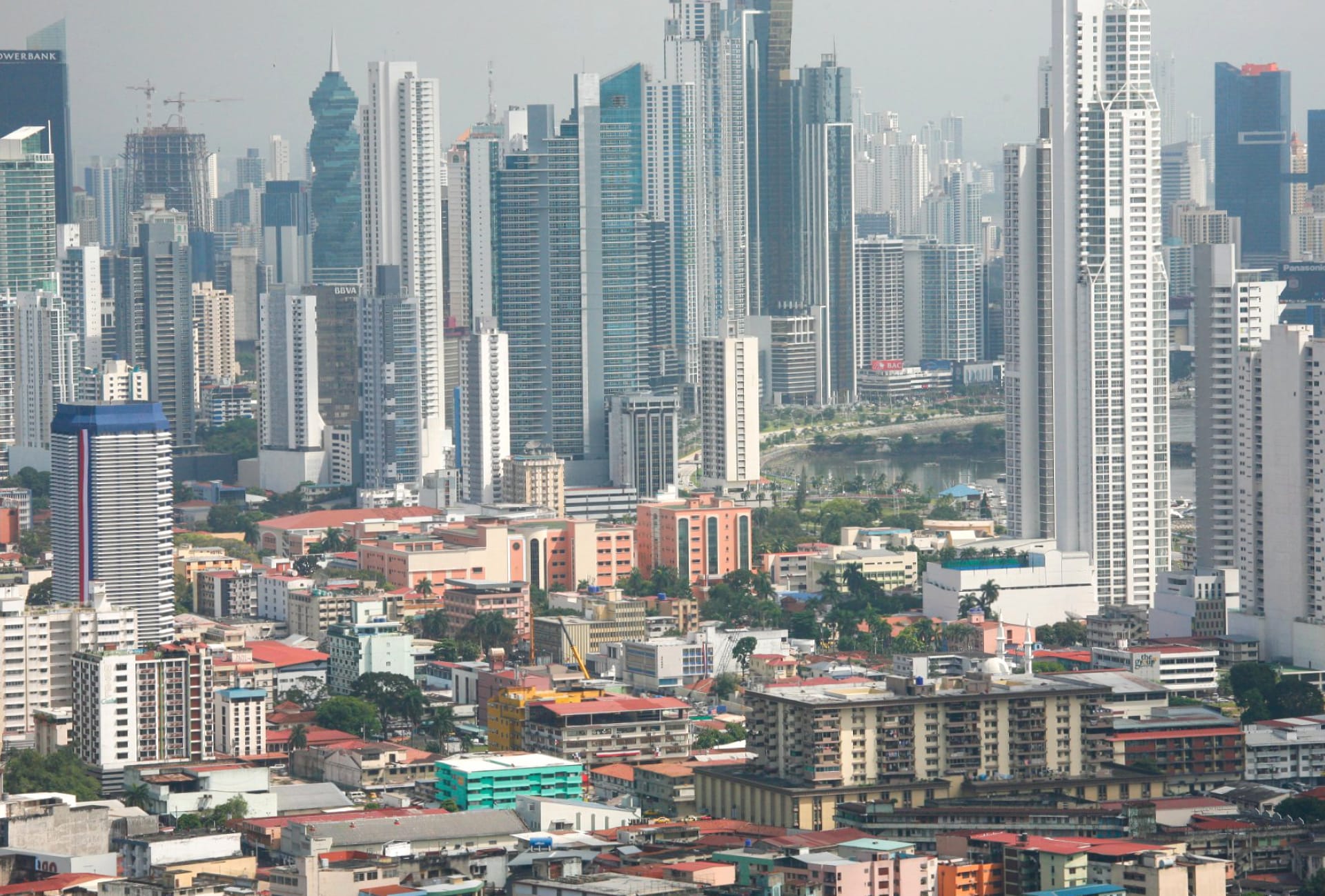 Panama City at 640 x 1136 iPhone 5 size wallpapers HD quality