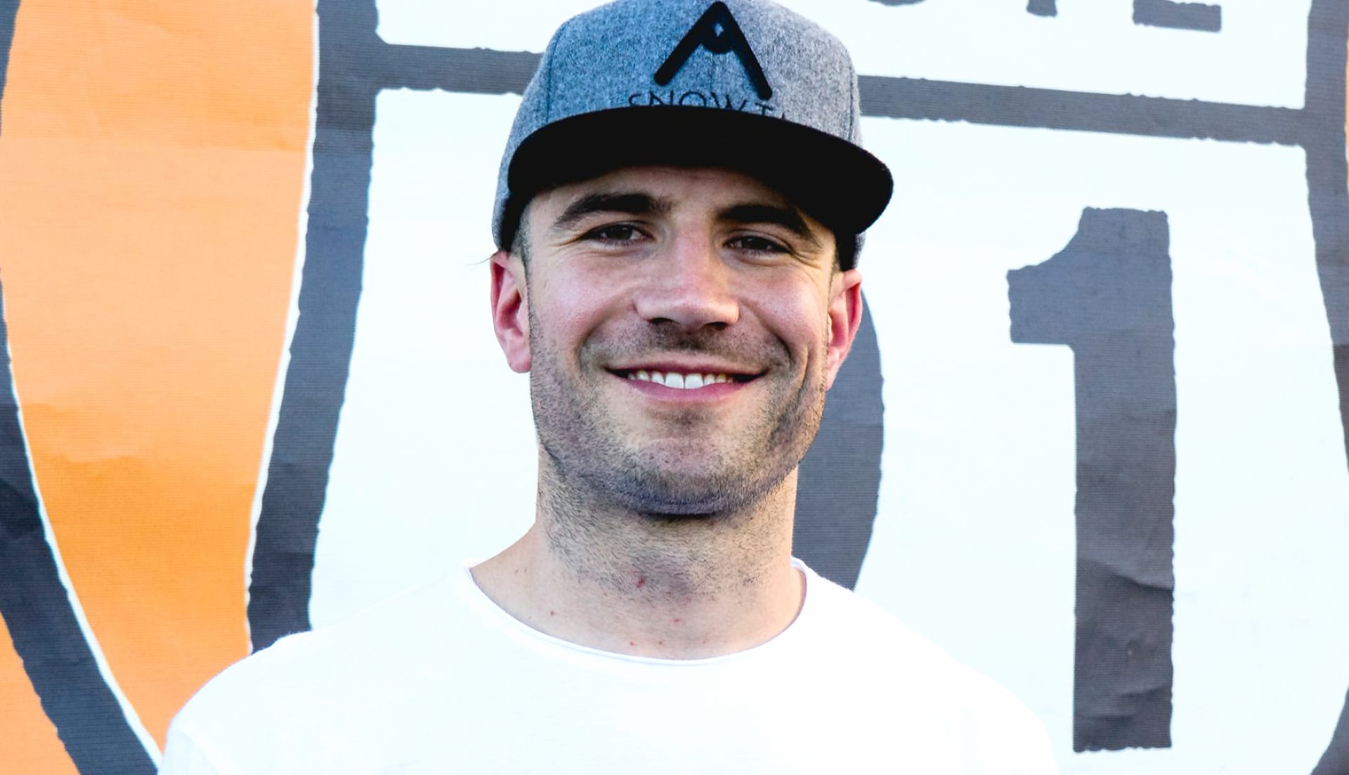 Sam Hunt at 1152 x 864 size wallpapers HD quality