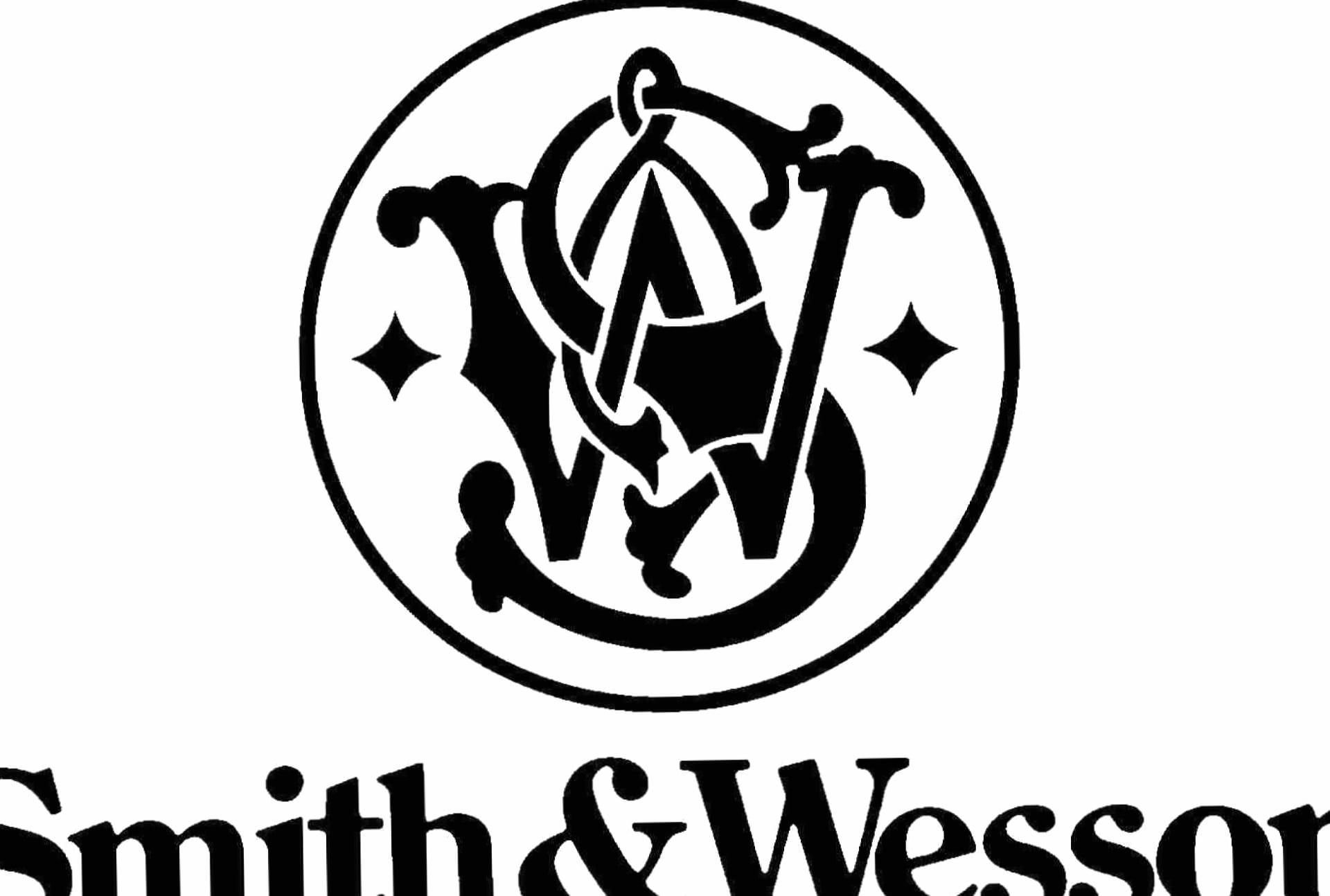 Smith Wesson at 1024 x 1024 iPad size wallpapers HD quality
