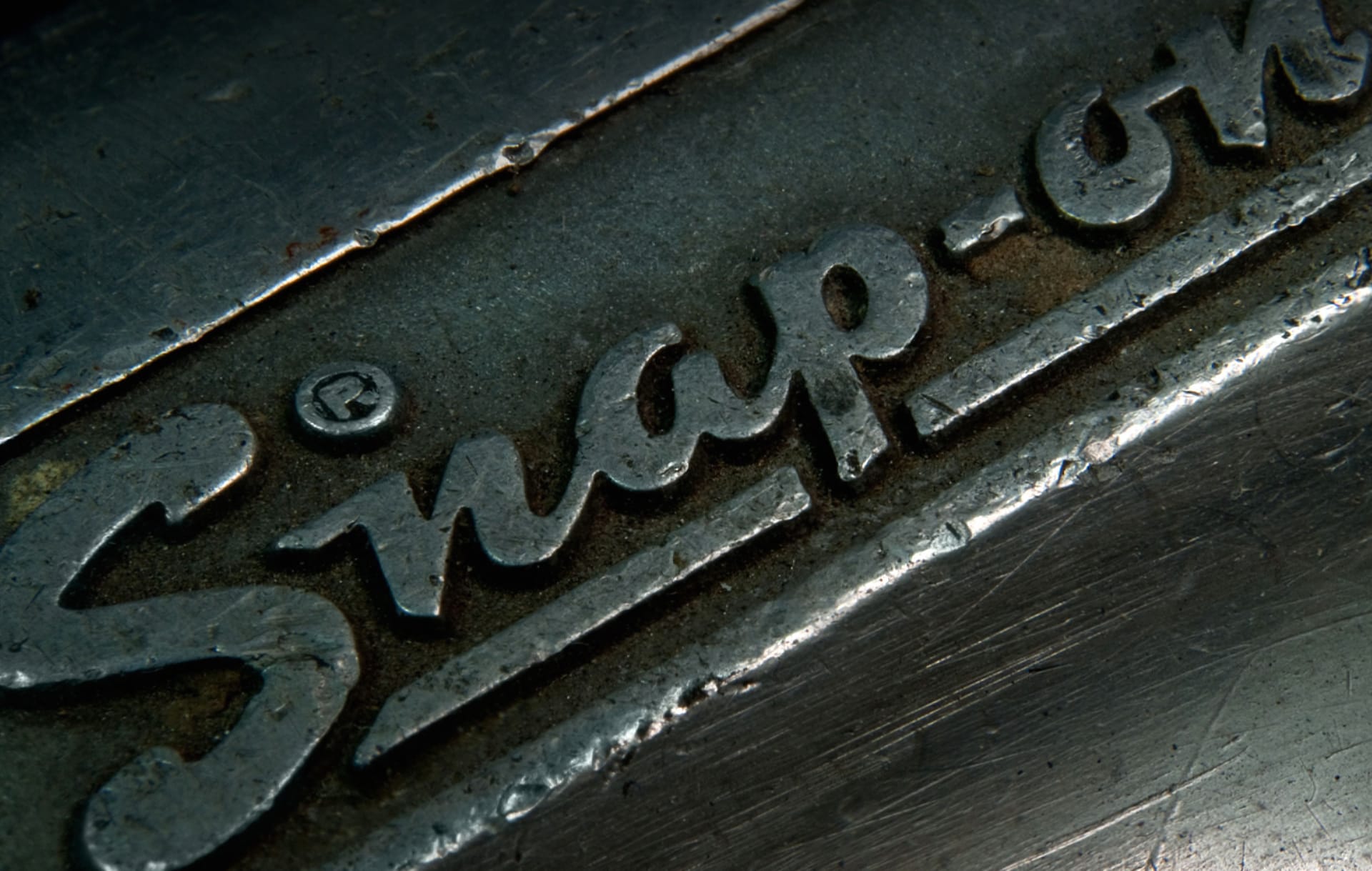 Snap-On at 320 x 480 iPhone size wallpapers HD quality