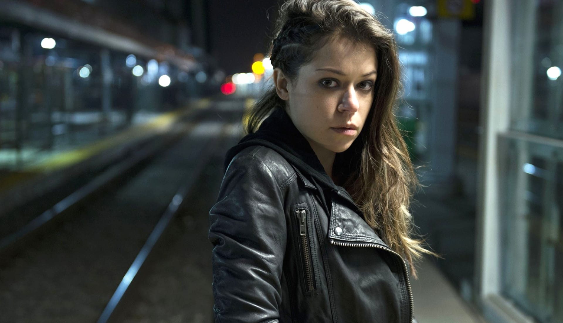 Tatiana Maslany at 640 x 1136 iPhone 5 size wallpapers HD quality