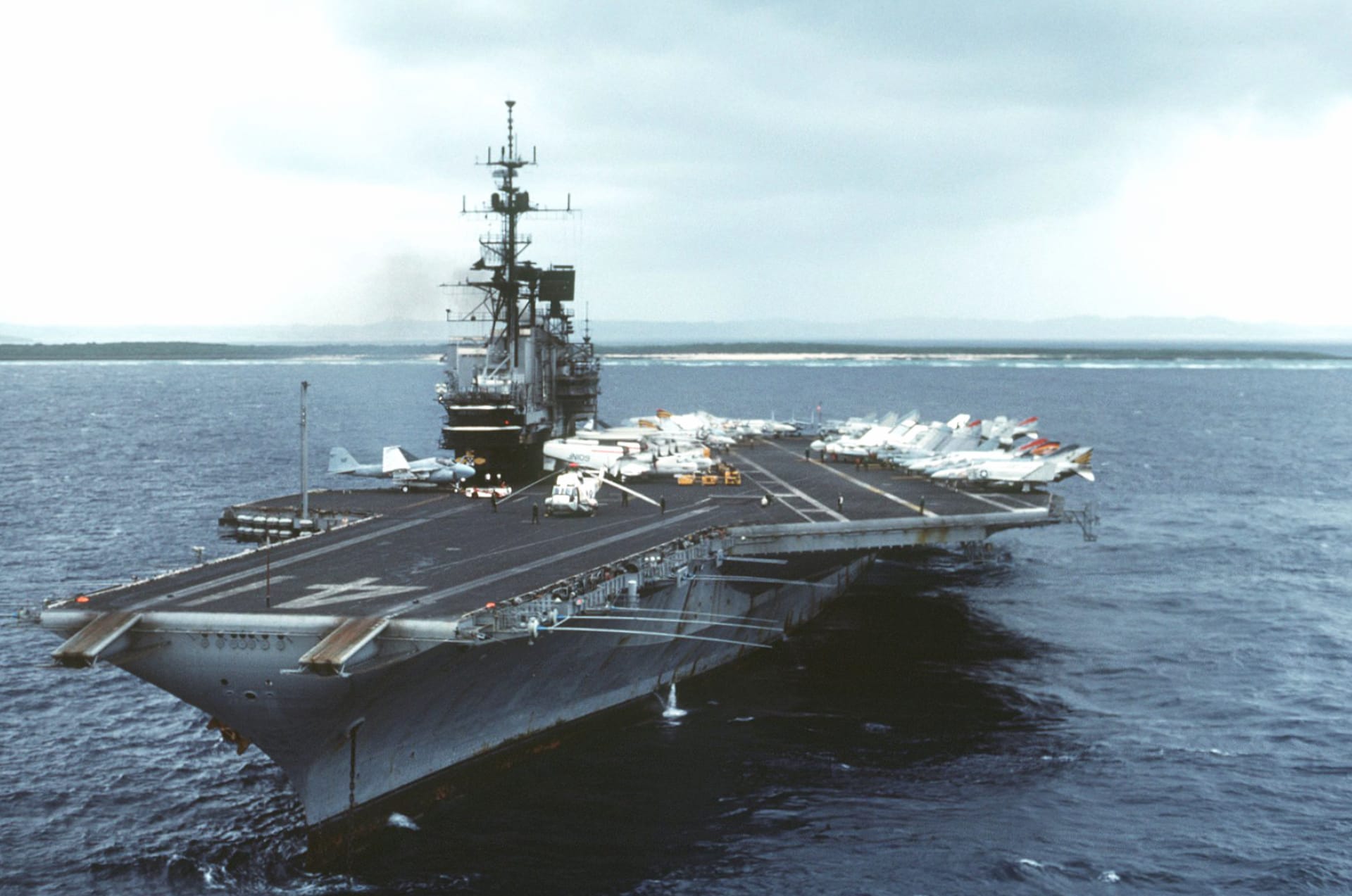USS Midway (CV-41) wallpapers HD quality