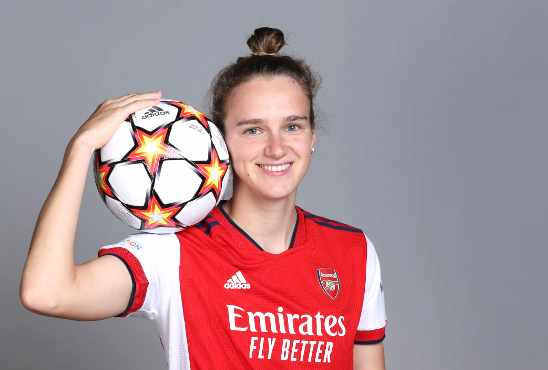 Vivianne Miedema at 750 x 1334 iPhone 6 size wallpapers HD quality
