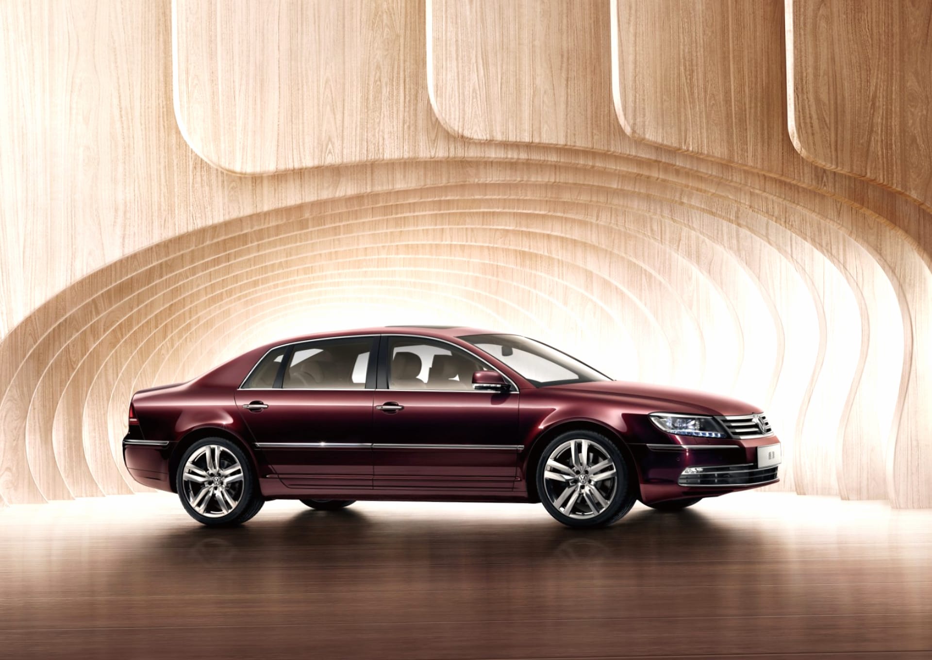 Volkswagen Phaeton at 1334 x 750 iPhone 7 size wallpapers HD quality