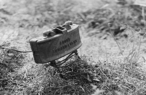 Claymore Mine wallpapers hd quality