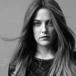 Riley Keough hd photos