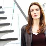 Saffron Burrows wallpapers