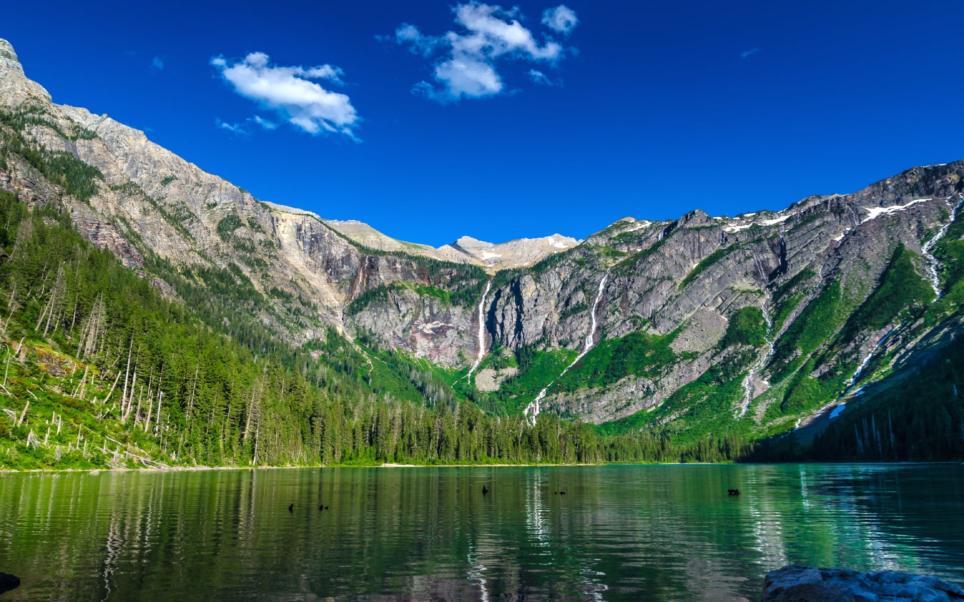 Avalanche Lake at 2048 x 2048 iPad size wallpapers HD quality