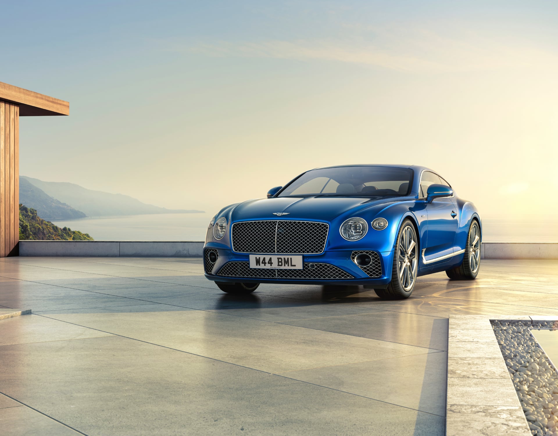 Bentley Continental GT Azure at 1280 x 960 size wallpapers HD quality