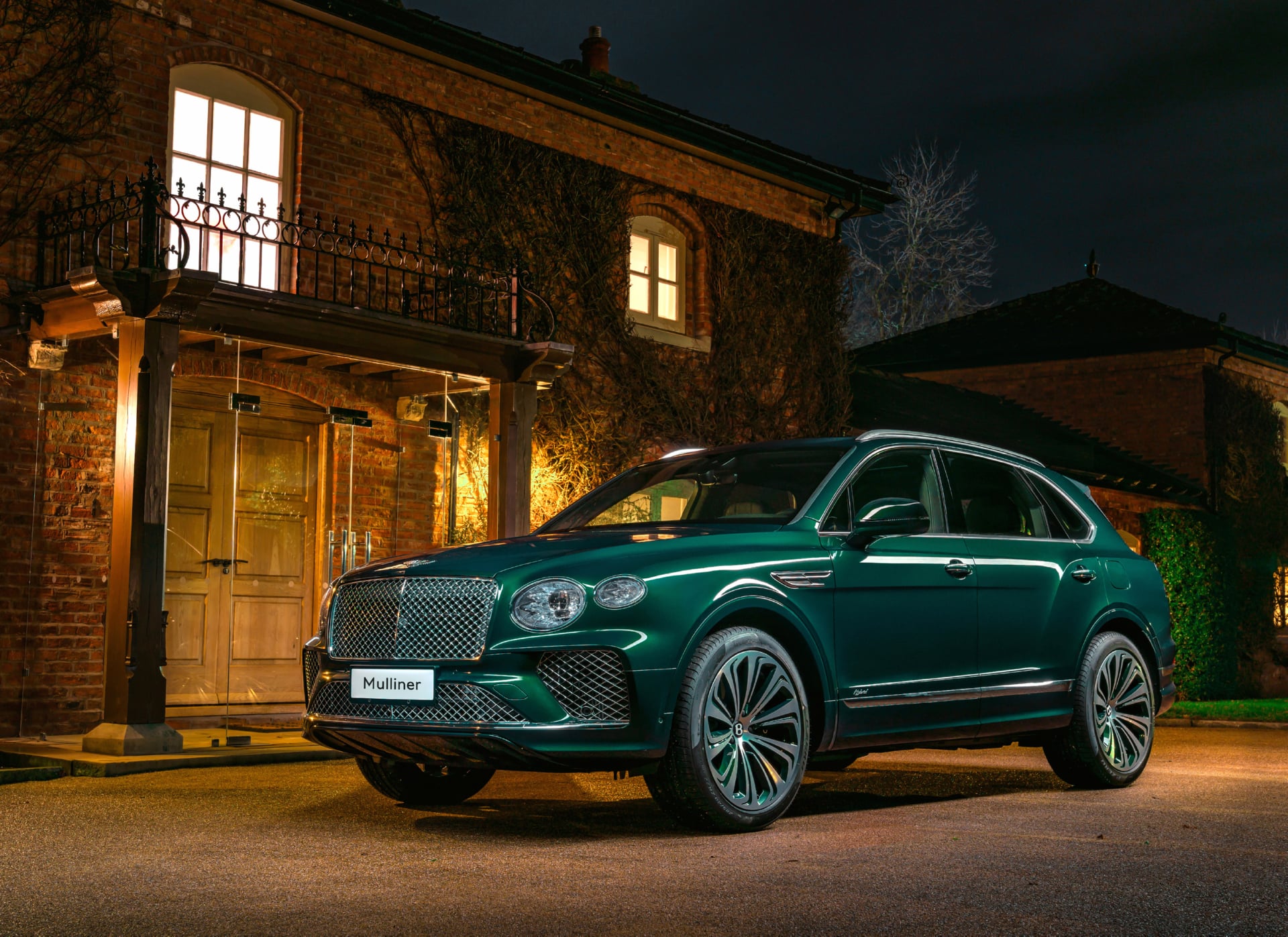 Bentley Mulliner Bentayga Hybrid at 1024 x 768 size wallpapers HD quality