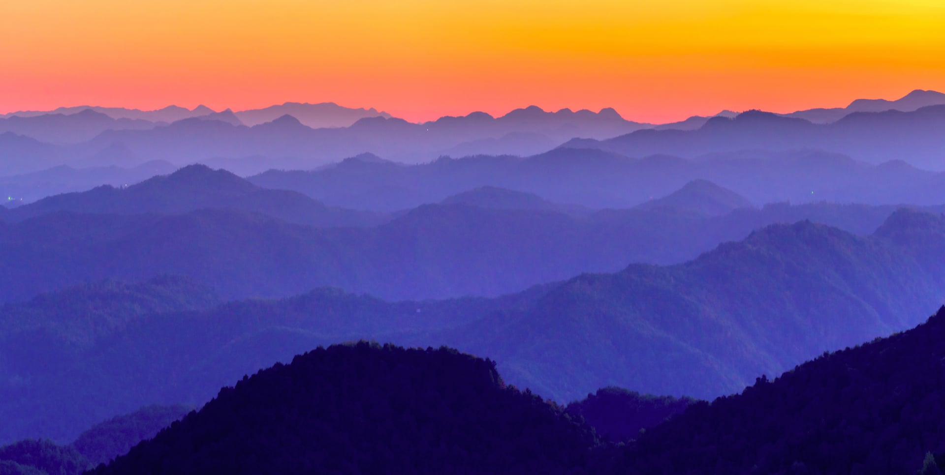 Blue Ridge Mountains at 640 x 1136 iPhone 5 size wallpapers HD quality