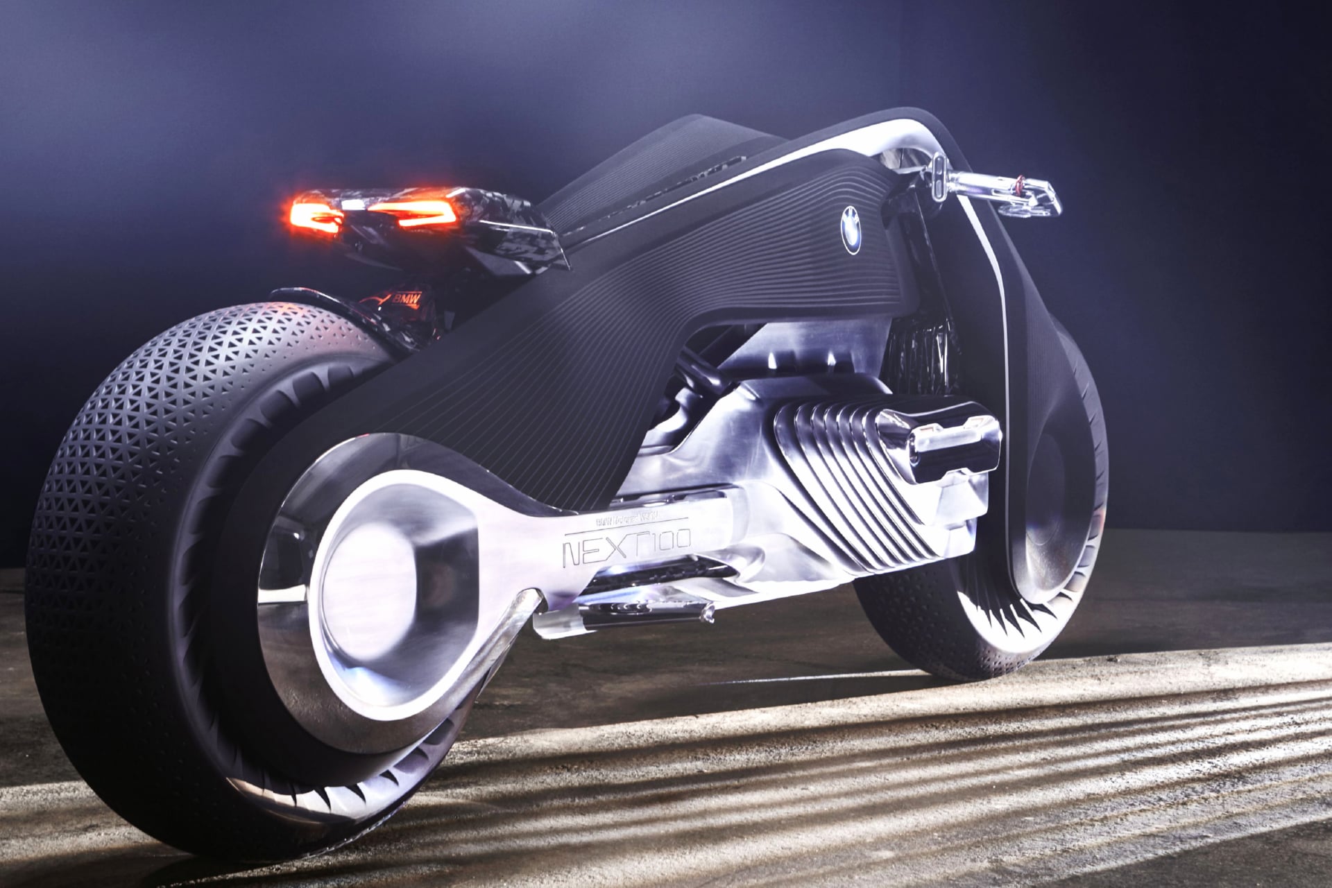 BMW Motorrad VISION NEXT 100 at 1152 x 864 size wallpapers HD quality