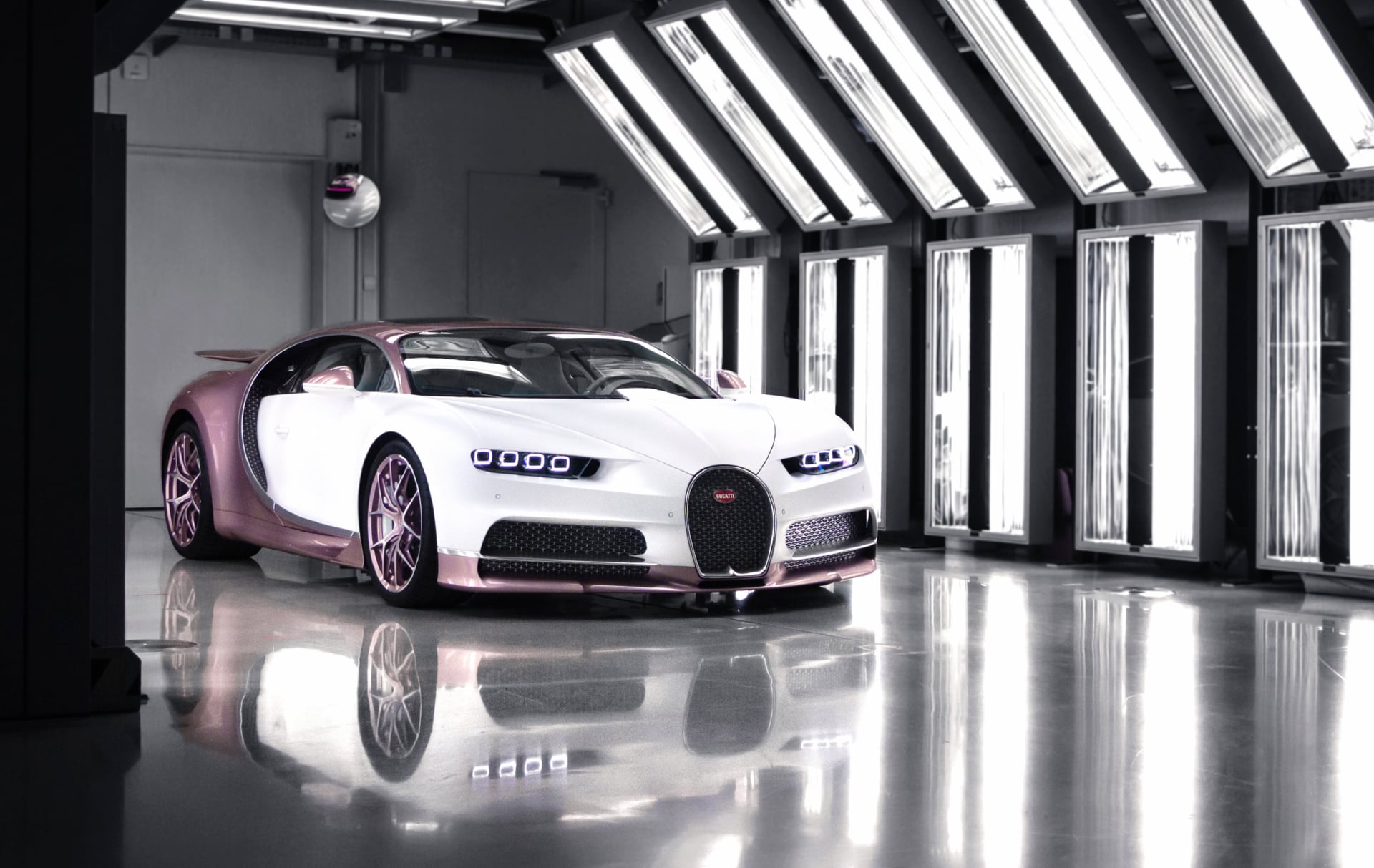 Bugatti Chiron Sport Alice at 320 x 480 iPhone size wallpapers HD quality