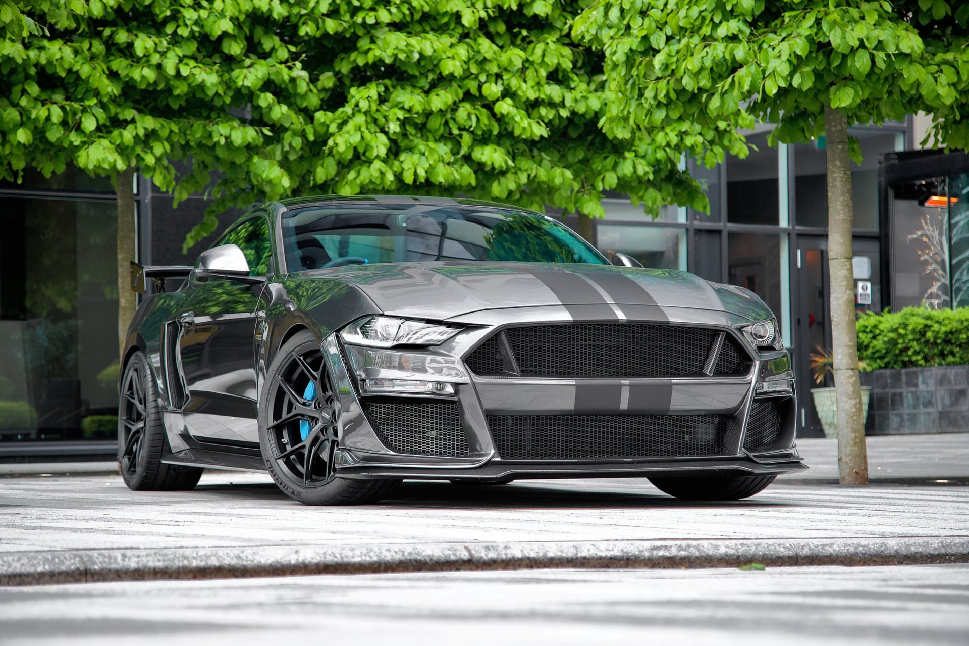 Clive Sutton Mustang CS850GT at 1280 x 960 size wallpapers HD quality