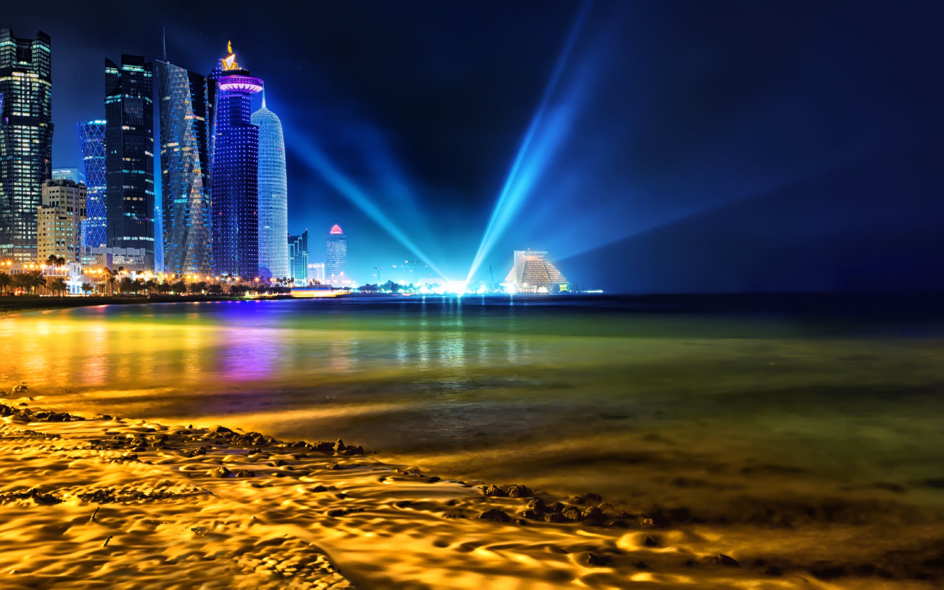 Doha Skyline at 1600 x 1200 size wallpapers HD quality