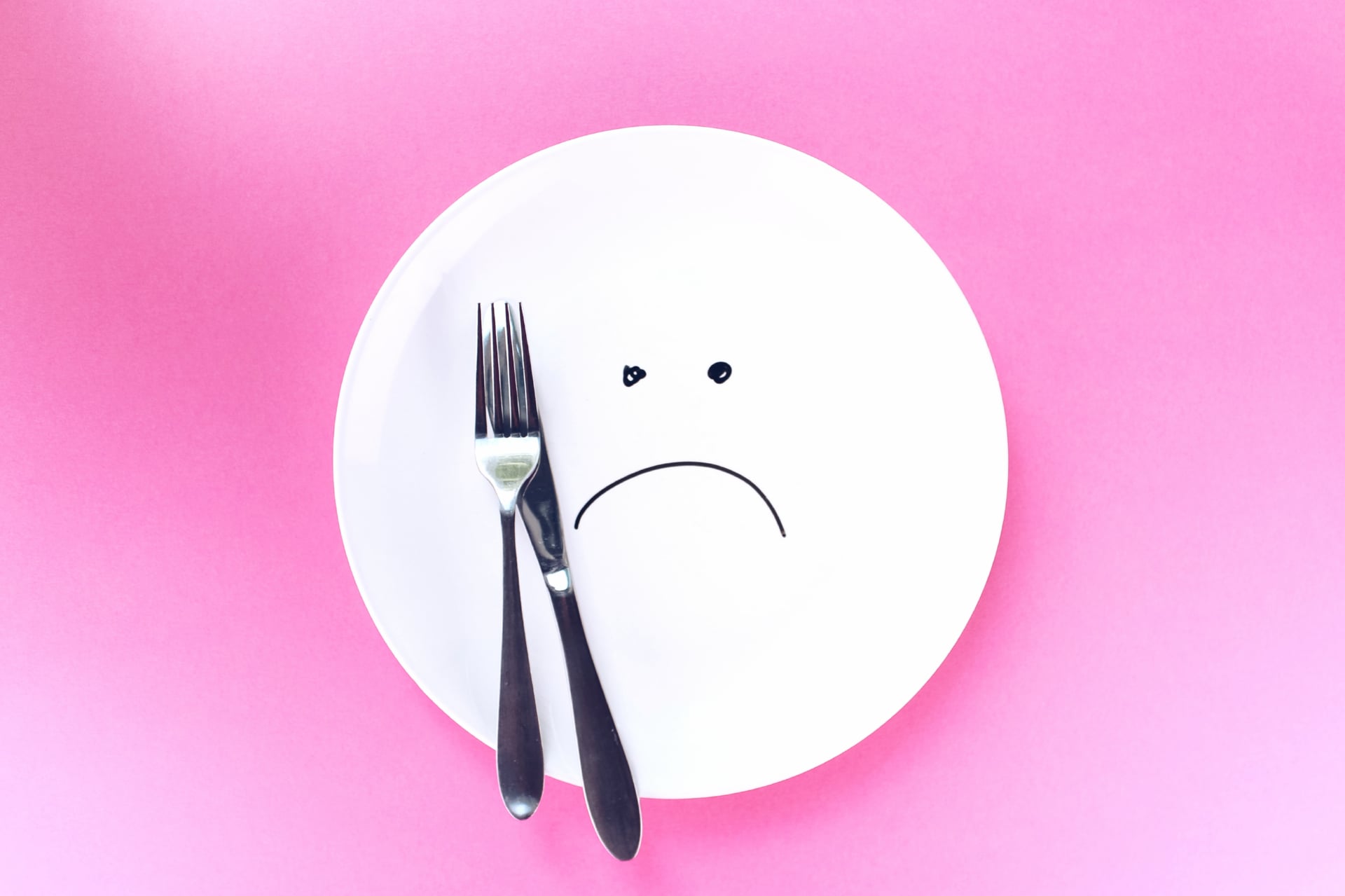 Empty Plate at 2048 x 2048 iPad size wallpapers HD quality