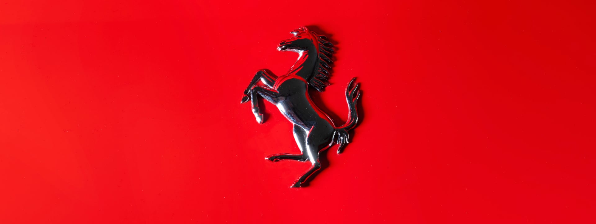 Ferrari logo at 1024 x 1024 iPad size wallpapers HD quality