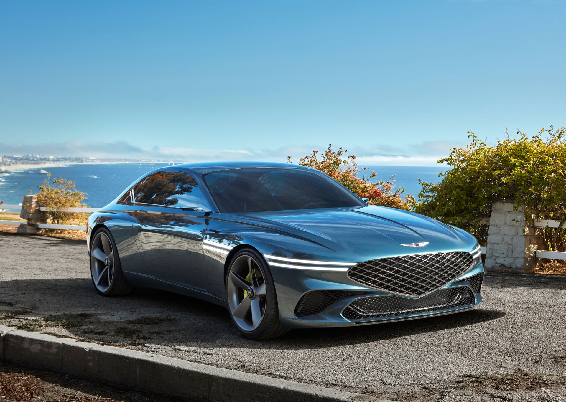 Genesis X Concept at 1024 x 1024 iPad size wallpapers HD quality