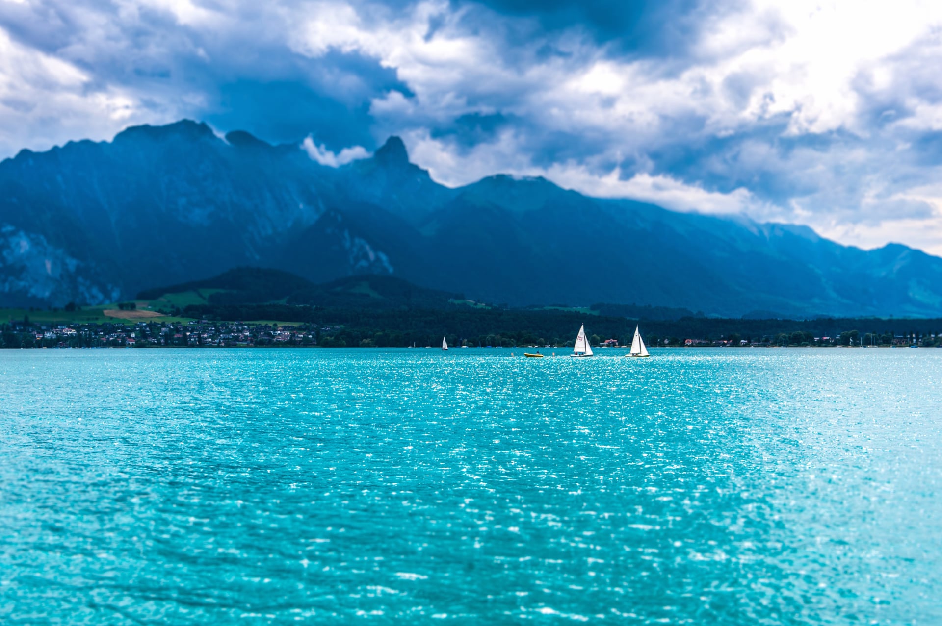 Lake Thun at 1334 x 750 iPhone 7 size wallpapers HD quality