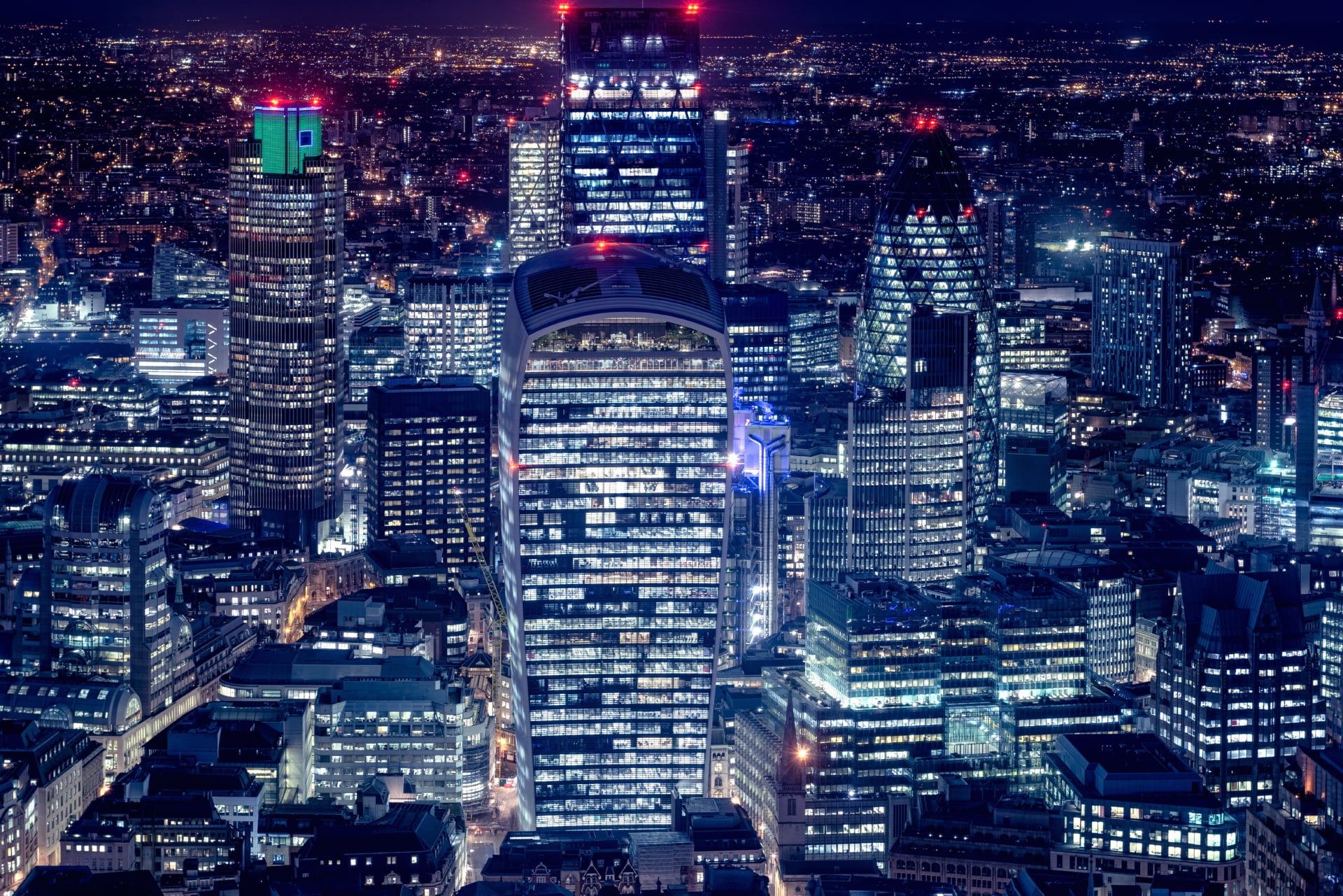 London City at 640 x 960 iPhone 4 size wallpapers HD quality