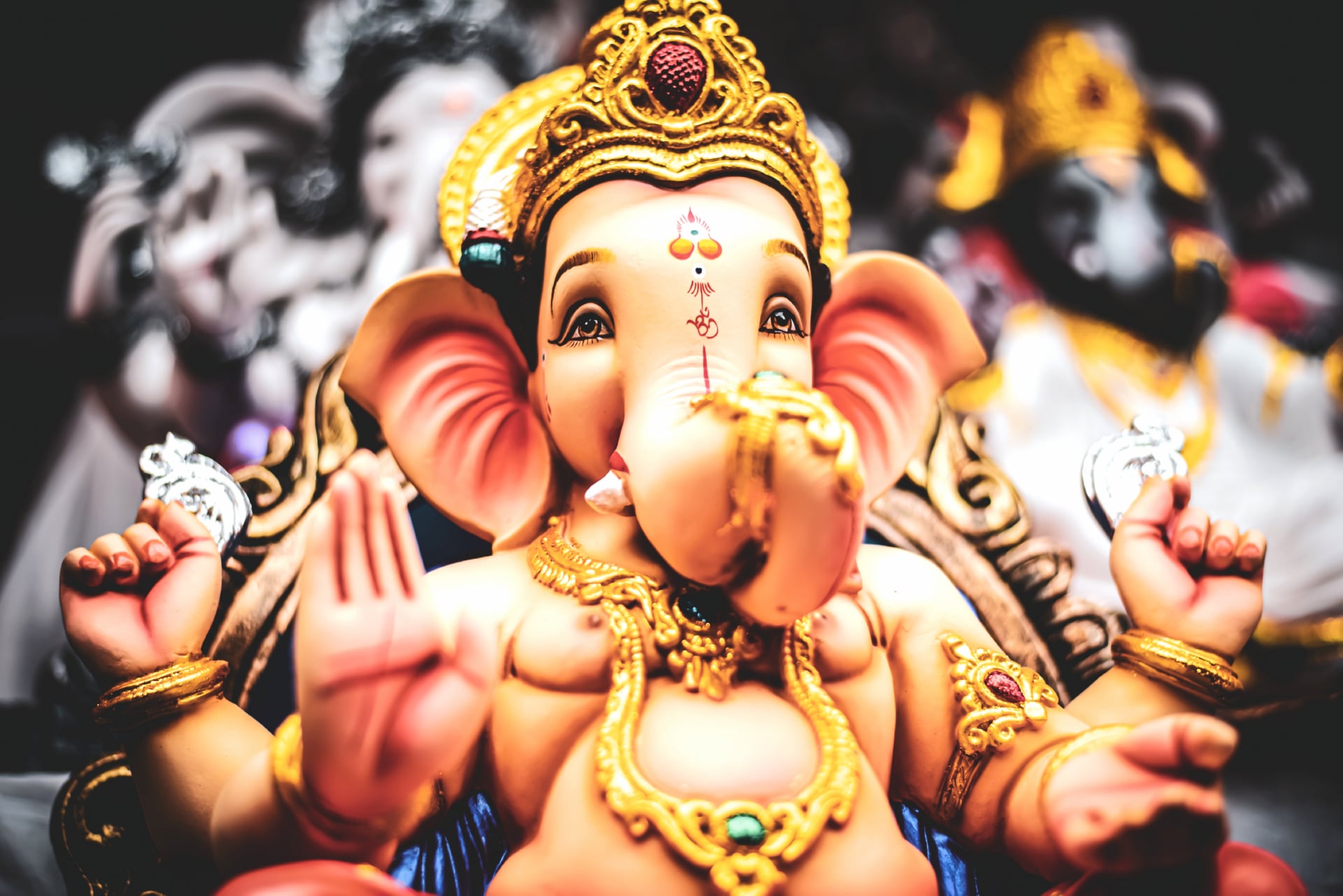Lord Ganesha at 640 x 960 iPhone 4 size wallpapers HD quality