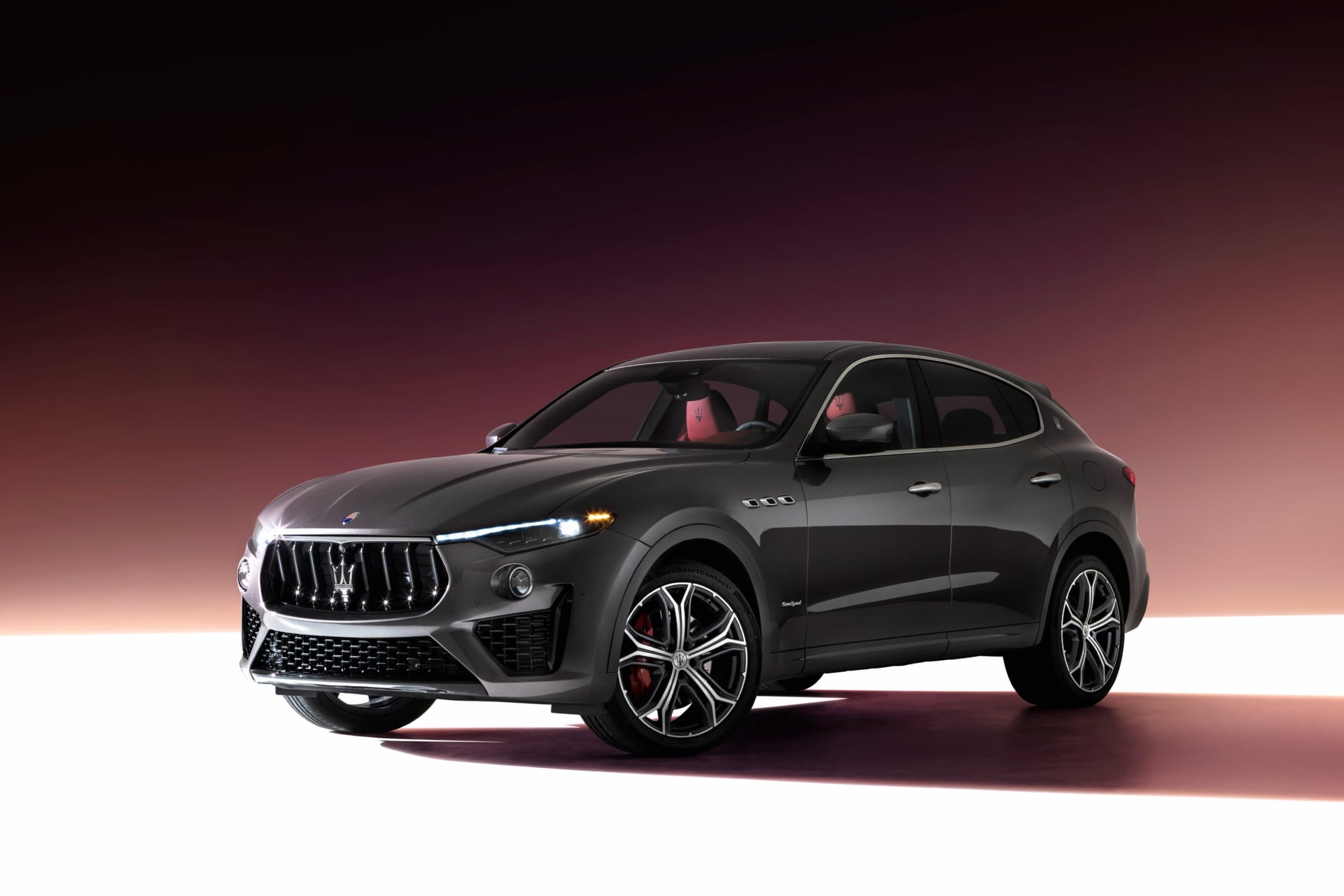 Maserati Levante S Q4 GranSport at 1024 x 1024 iPad size wallpapers HD quality