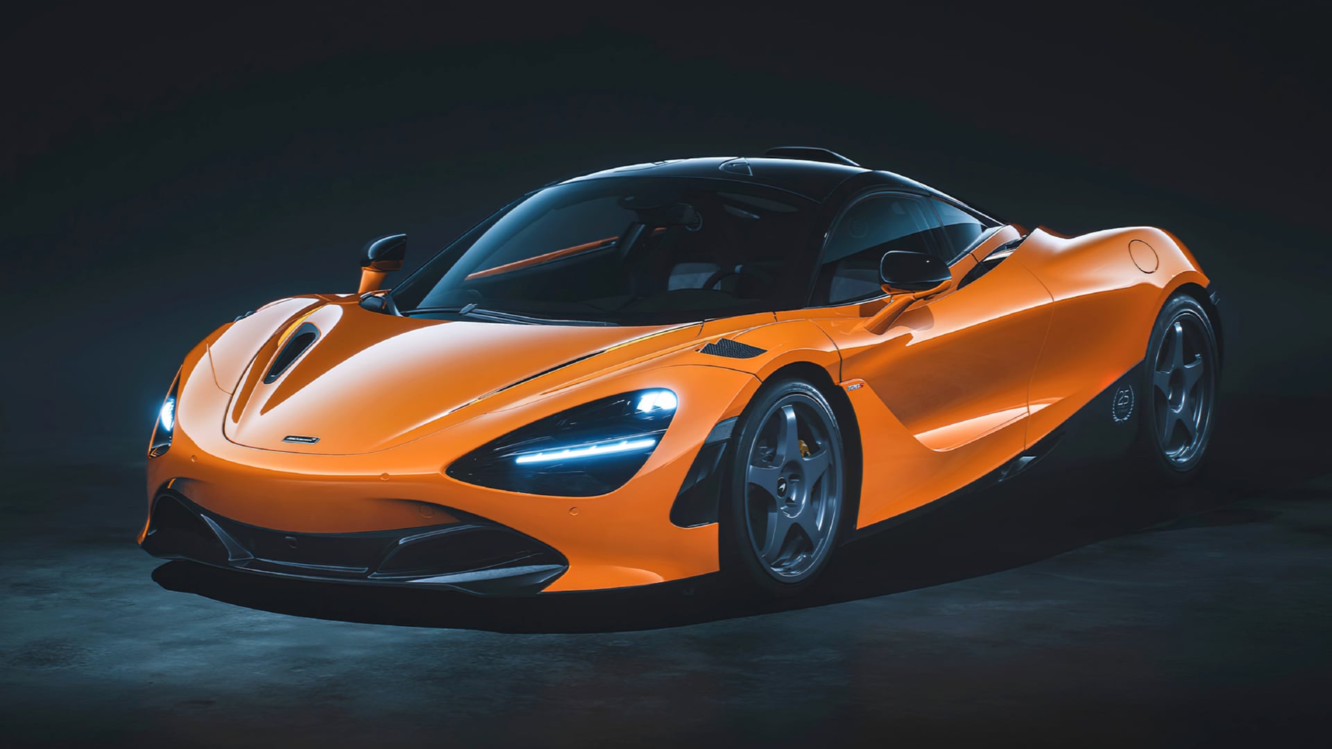 McLaren 720S Le Mans at 640 x 1136 iPhone 5 size wallpapers HD quality
