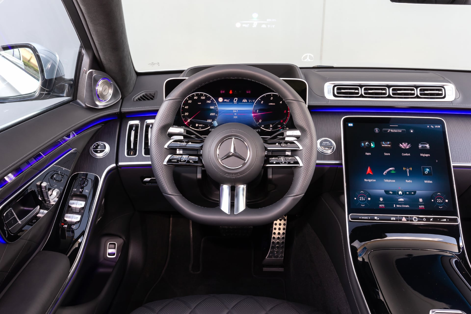 Mercedes-Benz S 350 d AMG Line at 320 x 480 iPhone size wallpapers HD quality
