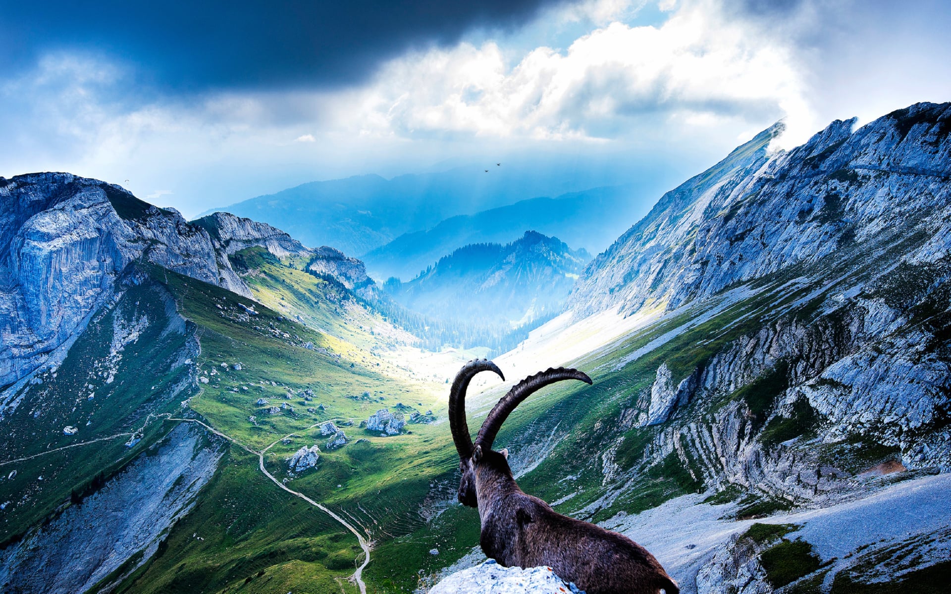 Mount Pilatus at 320 x 480 iPhone size wallpapers HD quality