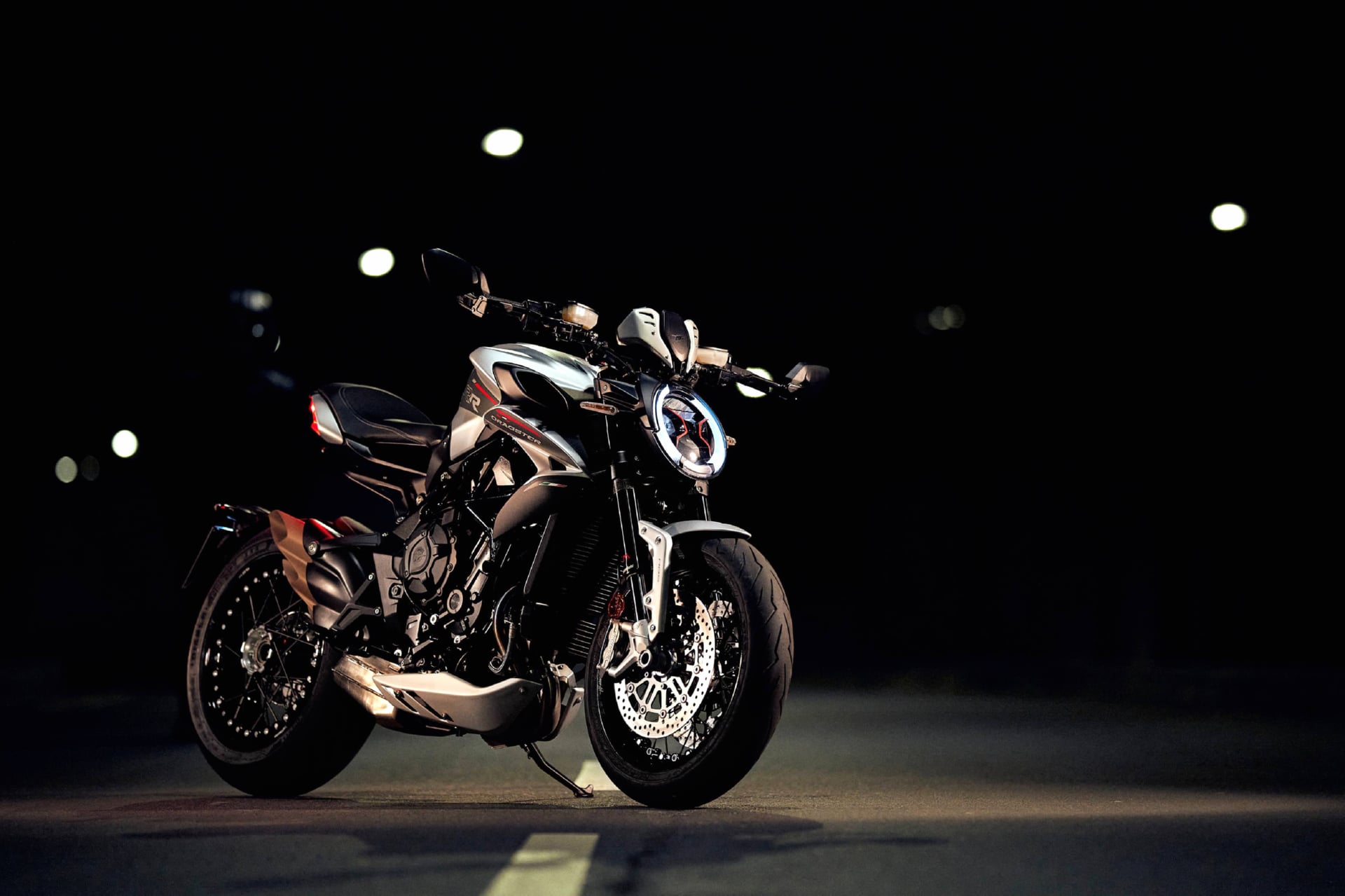 MV Agusta Dragster RR SCS at 640 x 960 iPhone 4 size wallpapers HD quality