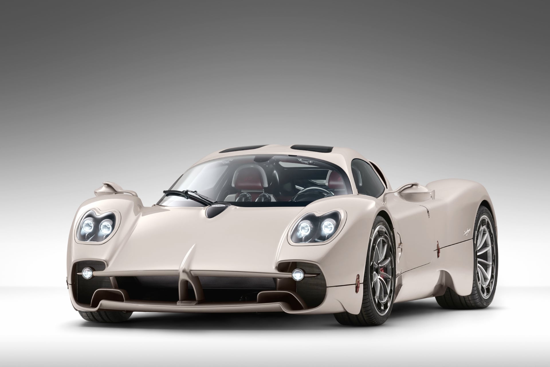 Pagani Utopia at 1152 x 864 size wallpapers HD quality