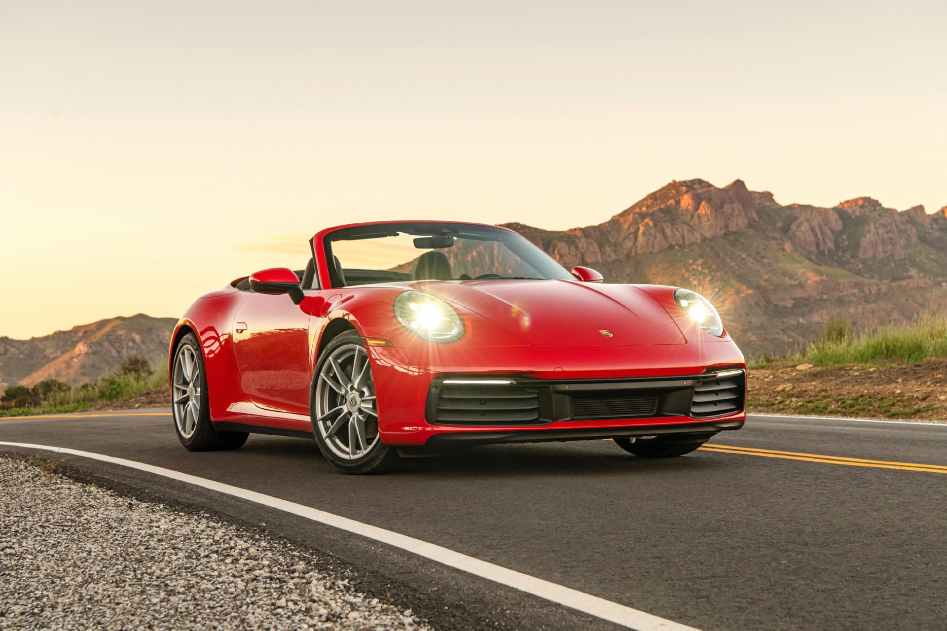 Porsche 911 Carrera Cabriolet at 320 x 480 iPhone size wallpapers HD quality