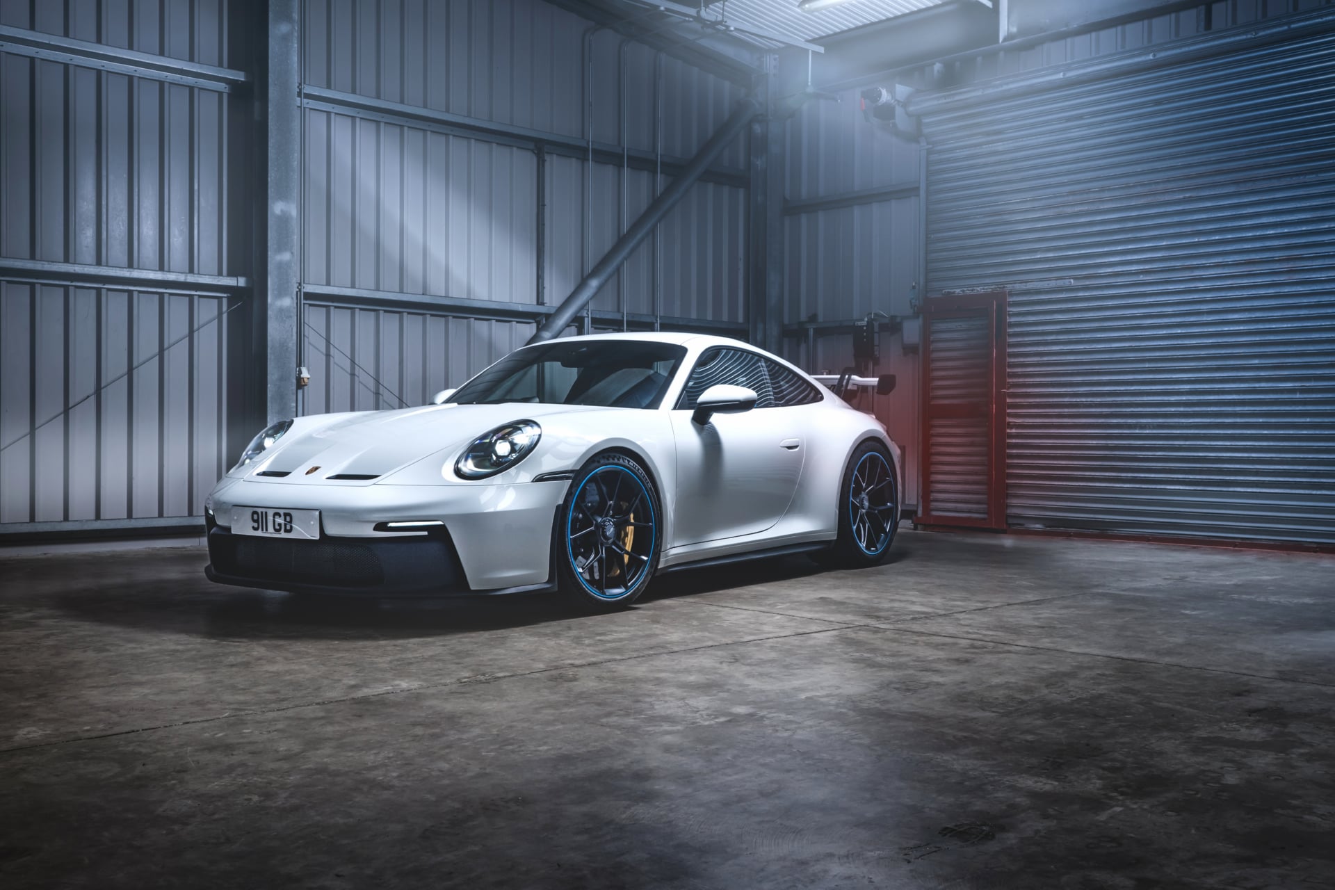 Porsche 911 GT3 PDK at 320 x 480 iPhone size wallpapers HD quality