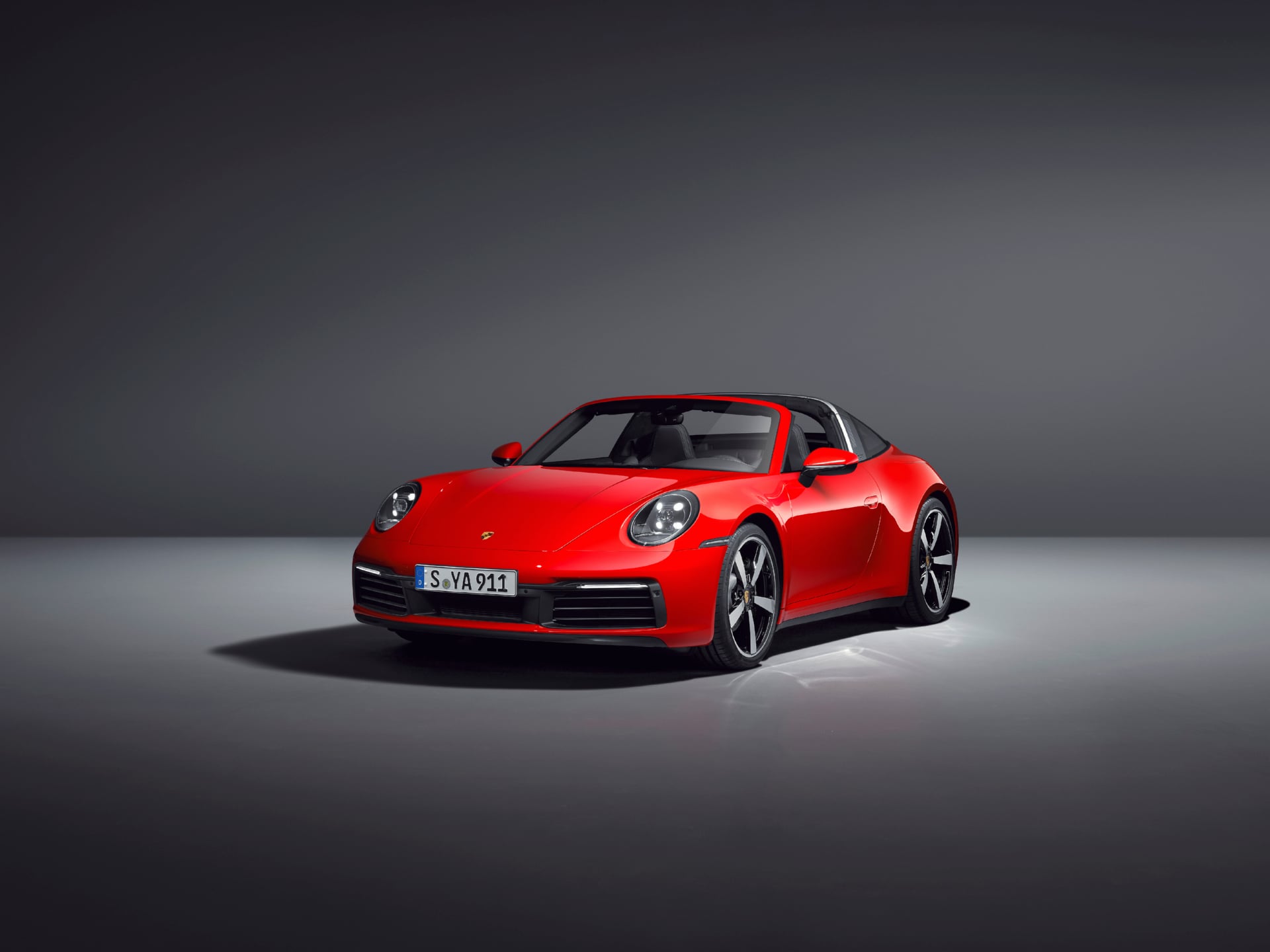 Porsche 911 Targa 4 at 320 x 480 iPhone size wallpapers HD quality