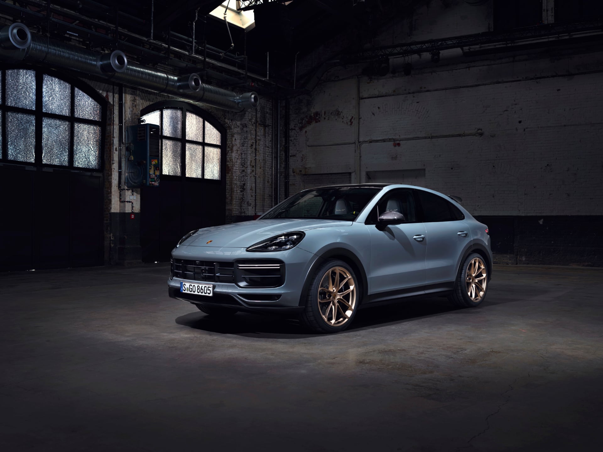 Porsche Cayenne Turbo GT at 1024 x 768 size wallpapers HD quality